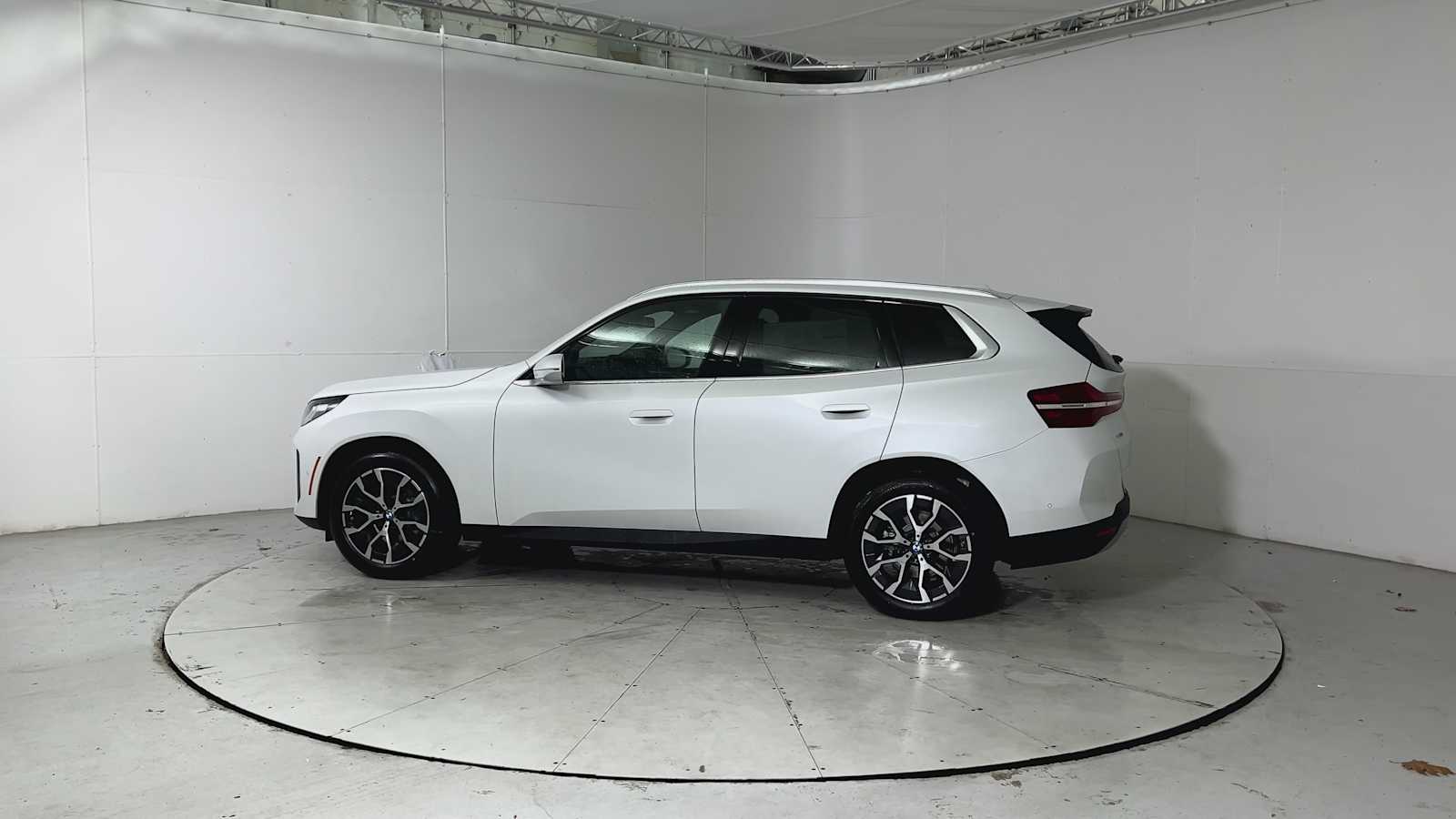 Thumbnail: 2026 BMW X3 - 4