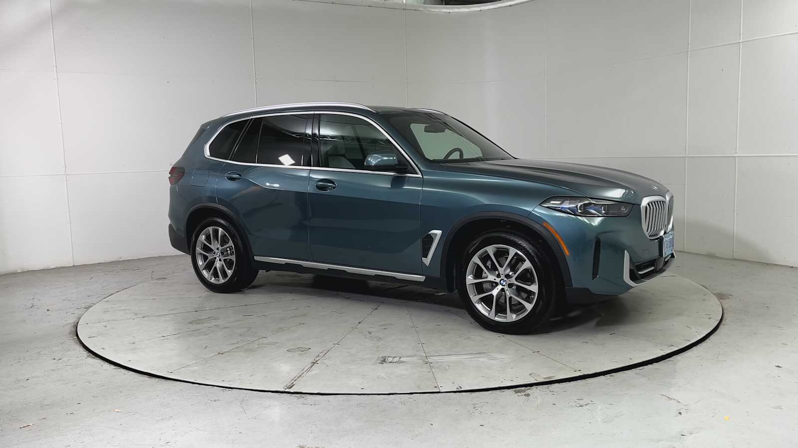 Thumbnail: 2026 BMW X5 - 7