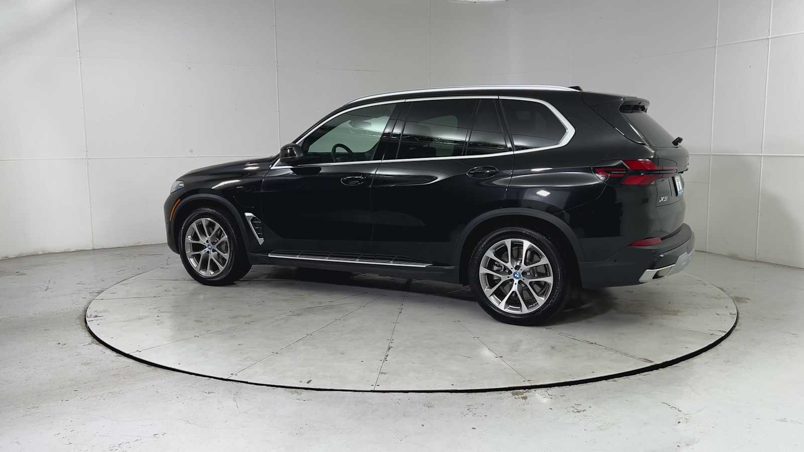 2025 Bmw X5 xDrive50e photo 3