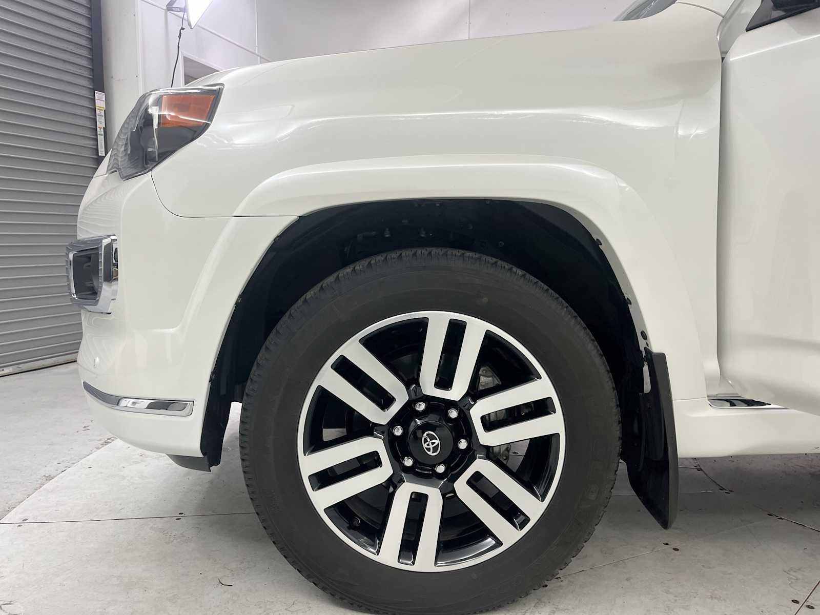 Thumbnail: 2023 Toyota 4Runner - 25