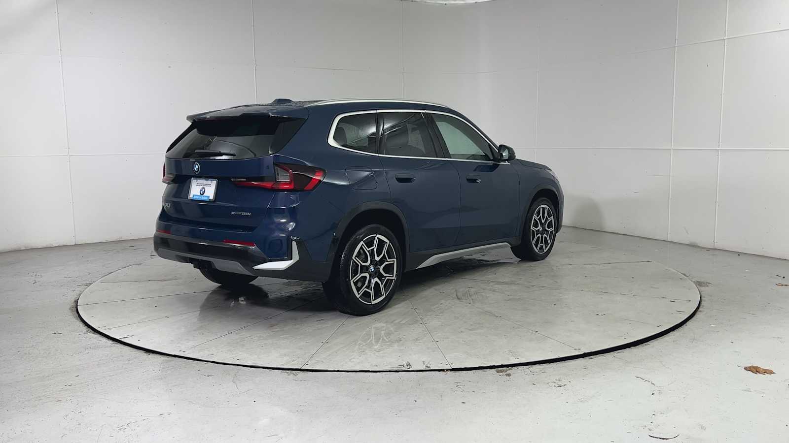 Thumbnail: 2026 BMW X1 - 2