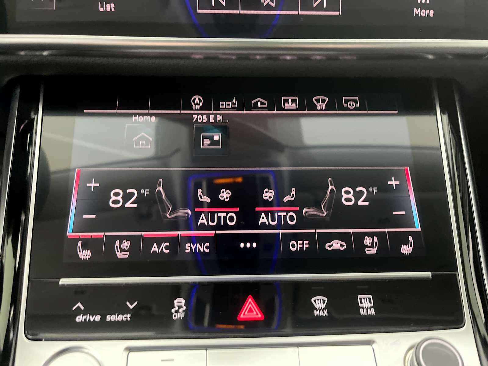 Thumbnail: 2020 Audi A8 - 17