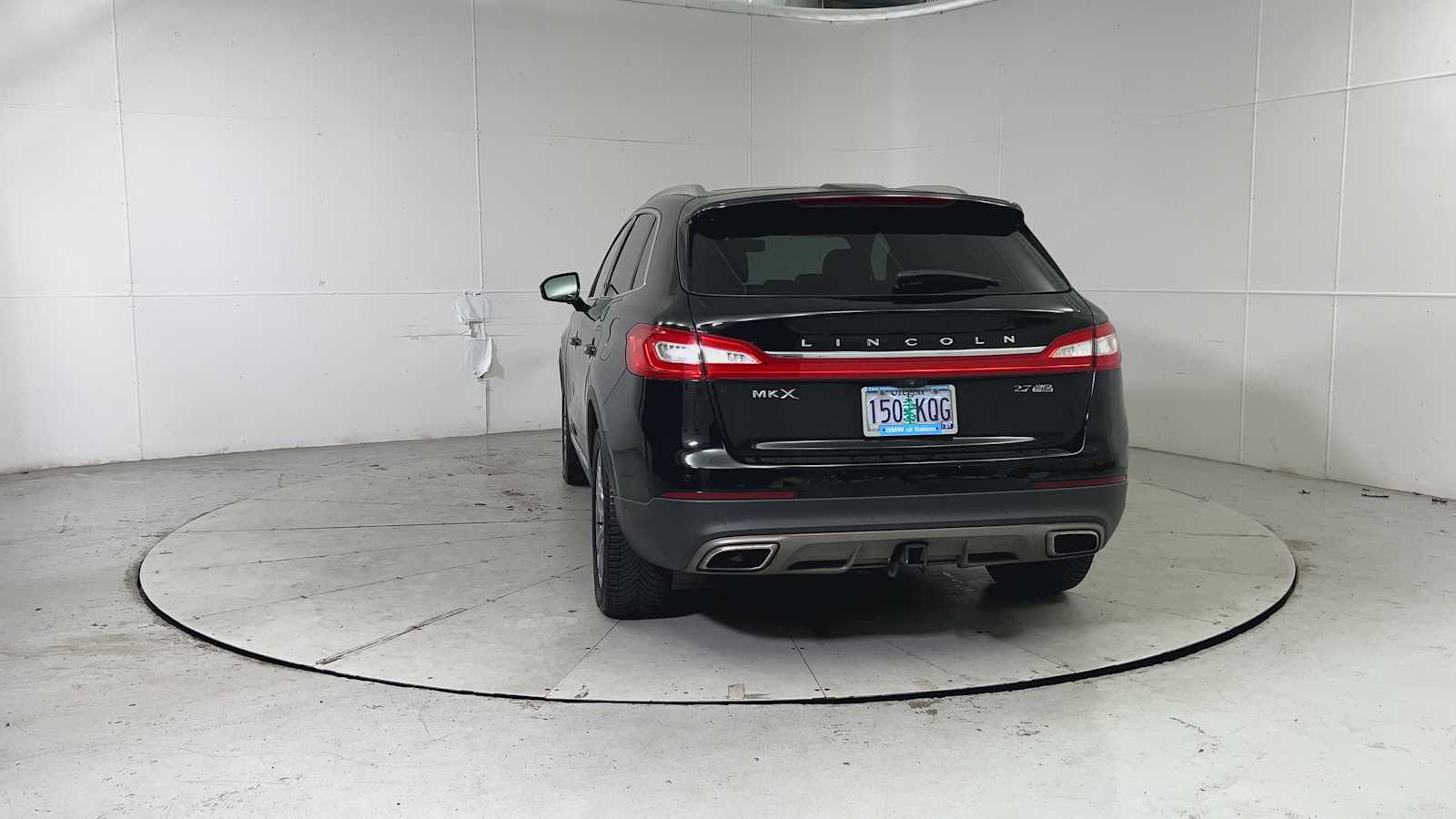 Thumbnail: 2016 Lincoln MKX - 3