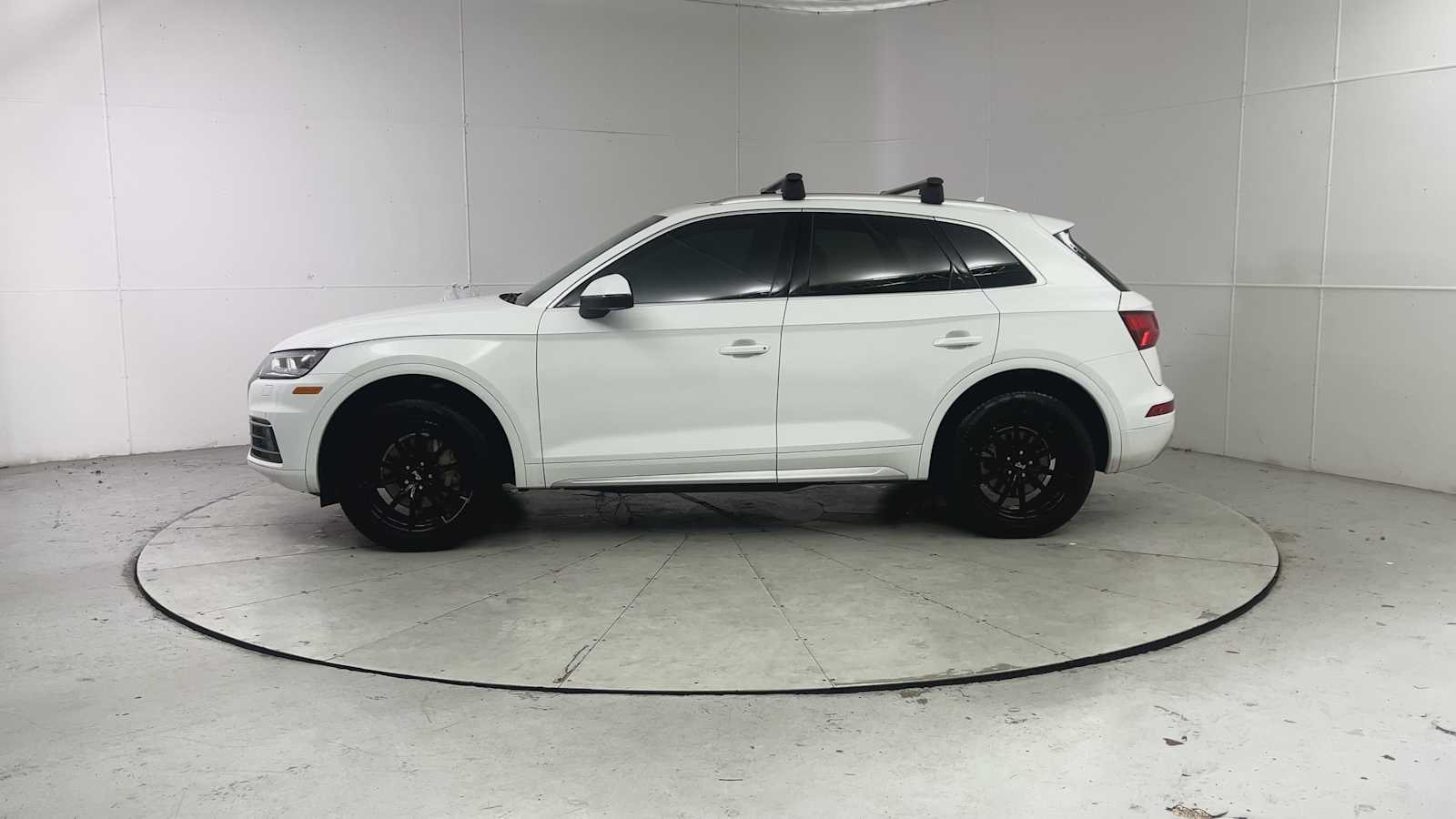 Thumbnail: 2018 Audi Q5 - 5