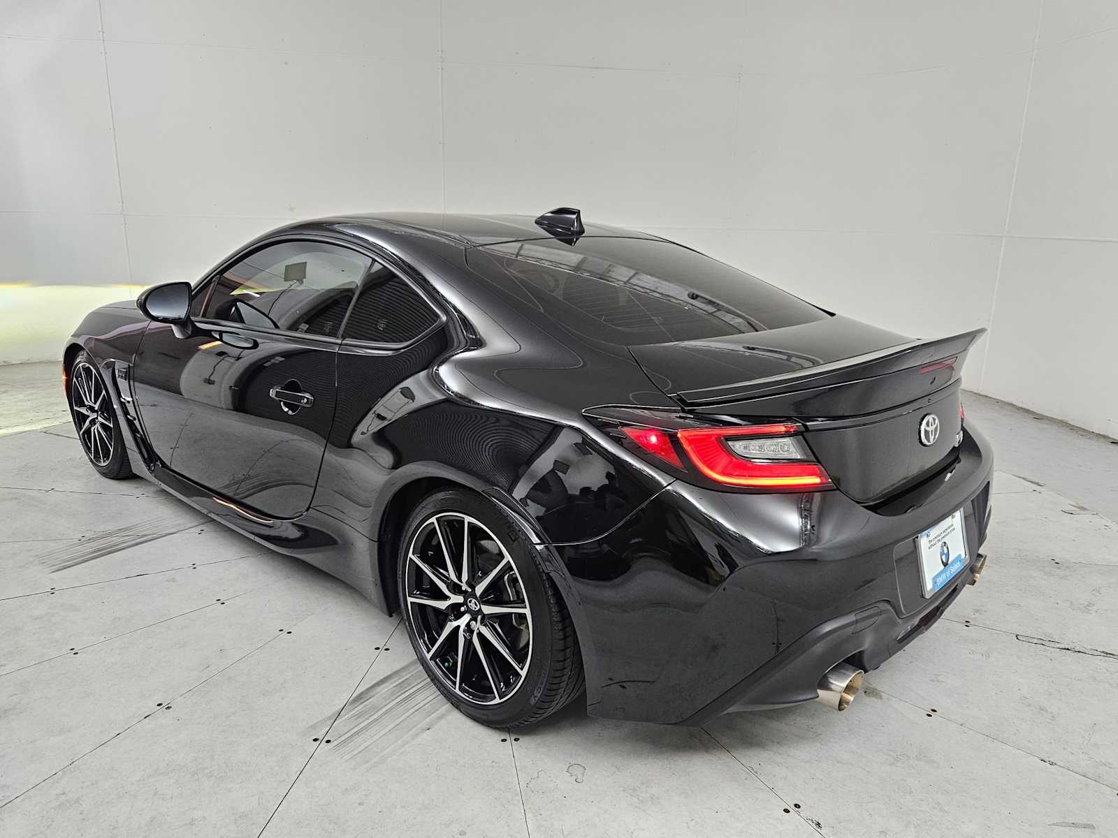 Thumbnail: 2023 Toyota GR86 - 3