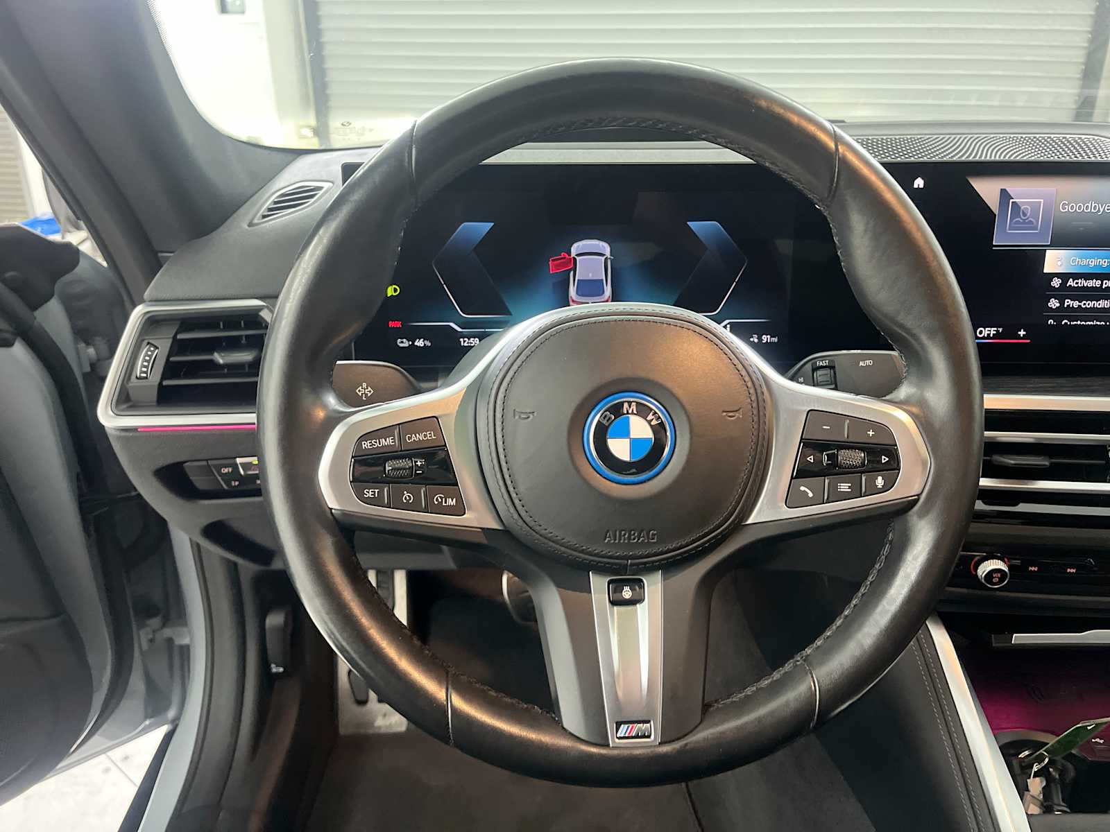 Thumbnail: 2023 BMW i4 - 16