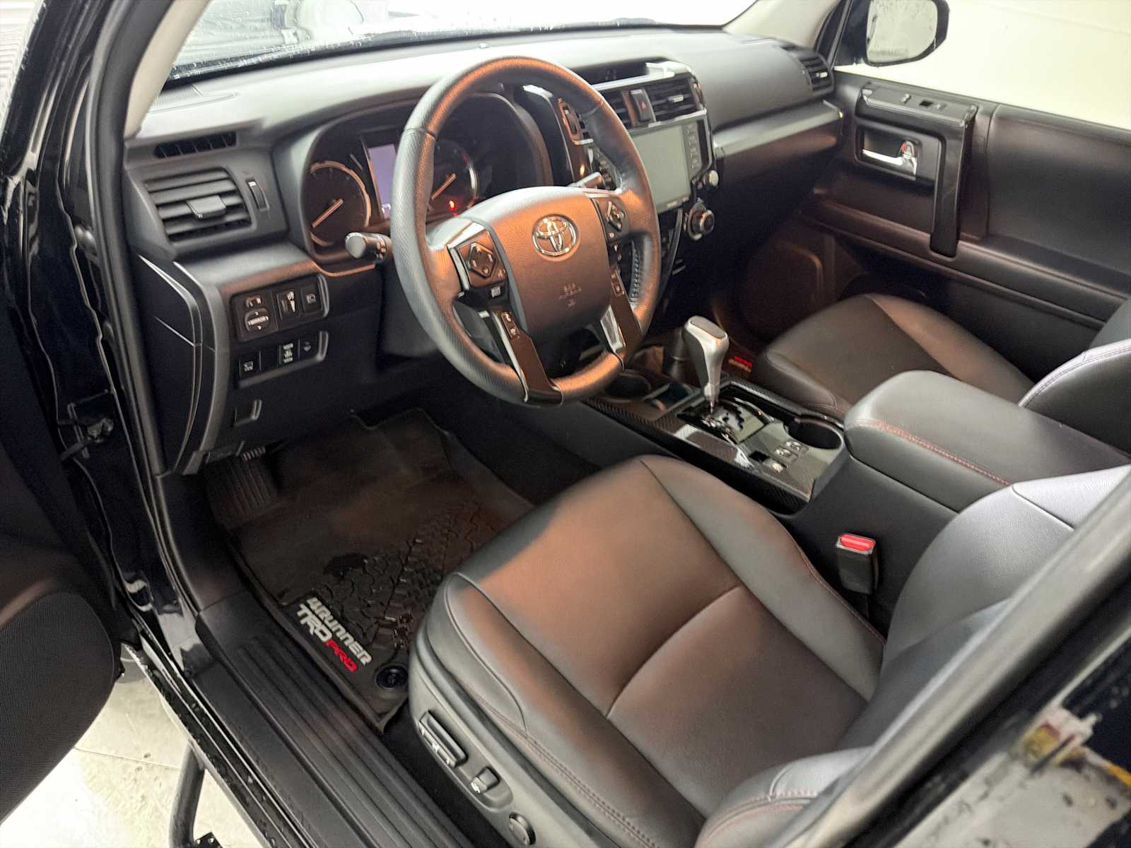 Thumbnail: 2023 Toyota 4Runner - 11