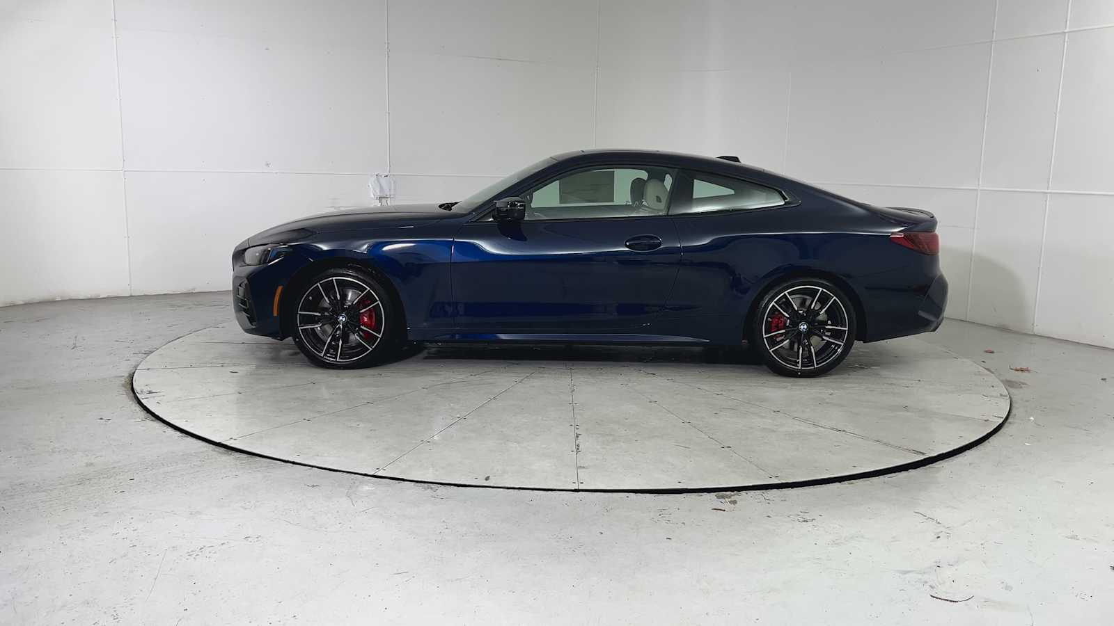 Thumbnail: 2026 BMW 4 Series - 5