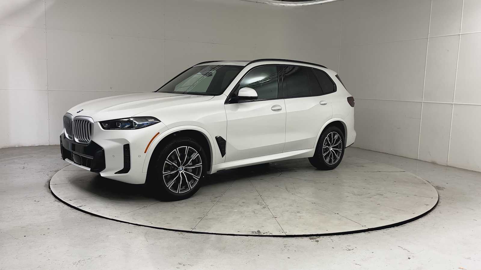 Thumbnail: 2026 BMW X5 - 6