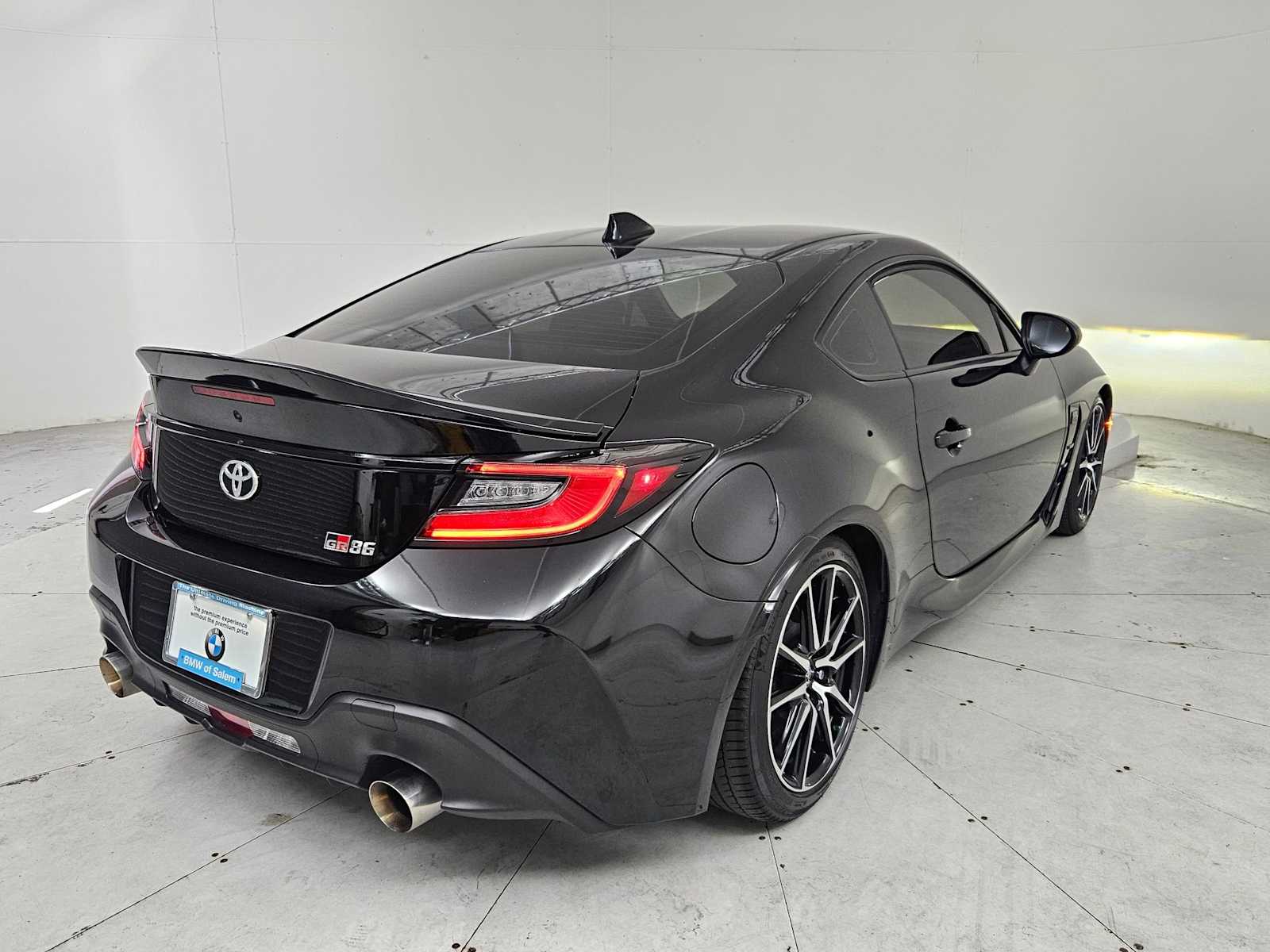 Thumbnail: 2023 Toyota GR86 - 5