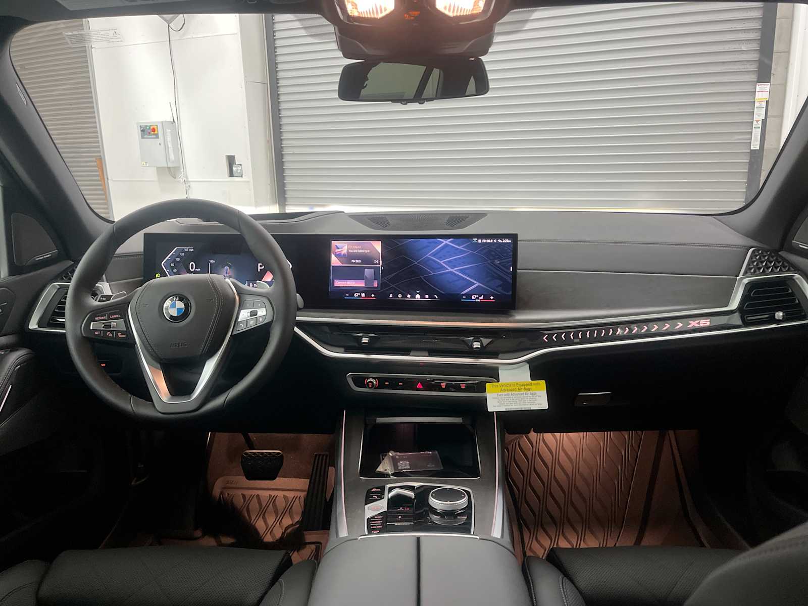 Thumbnail: 2026 BMW X5 - 10