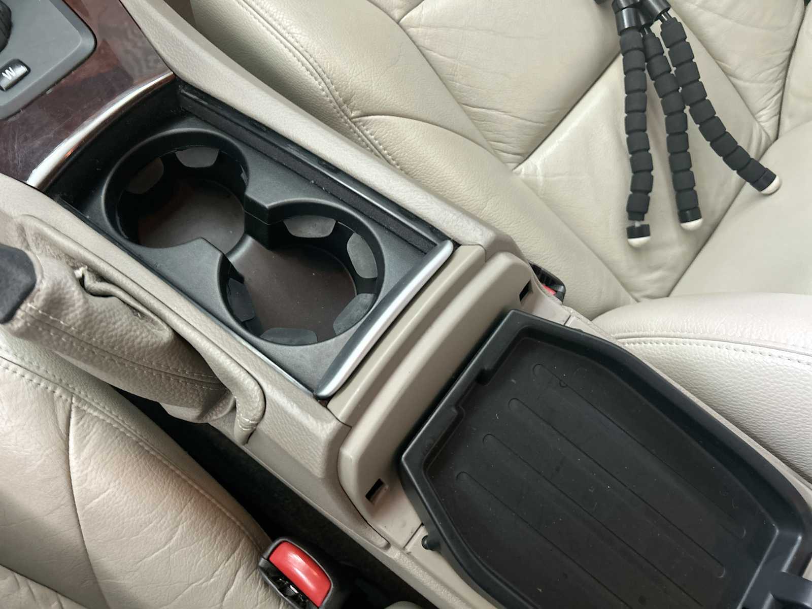 Thumbnail: 2009 Volvo S60 - 22