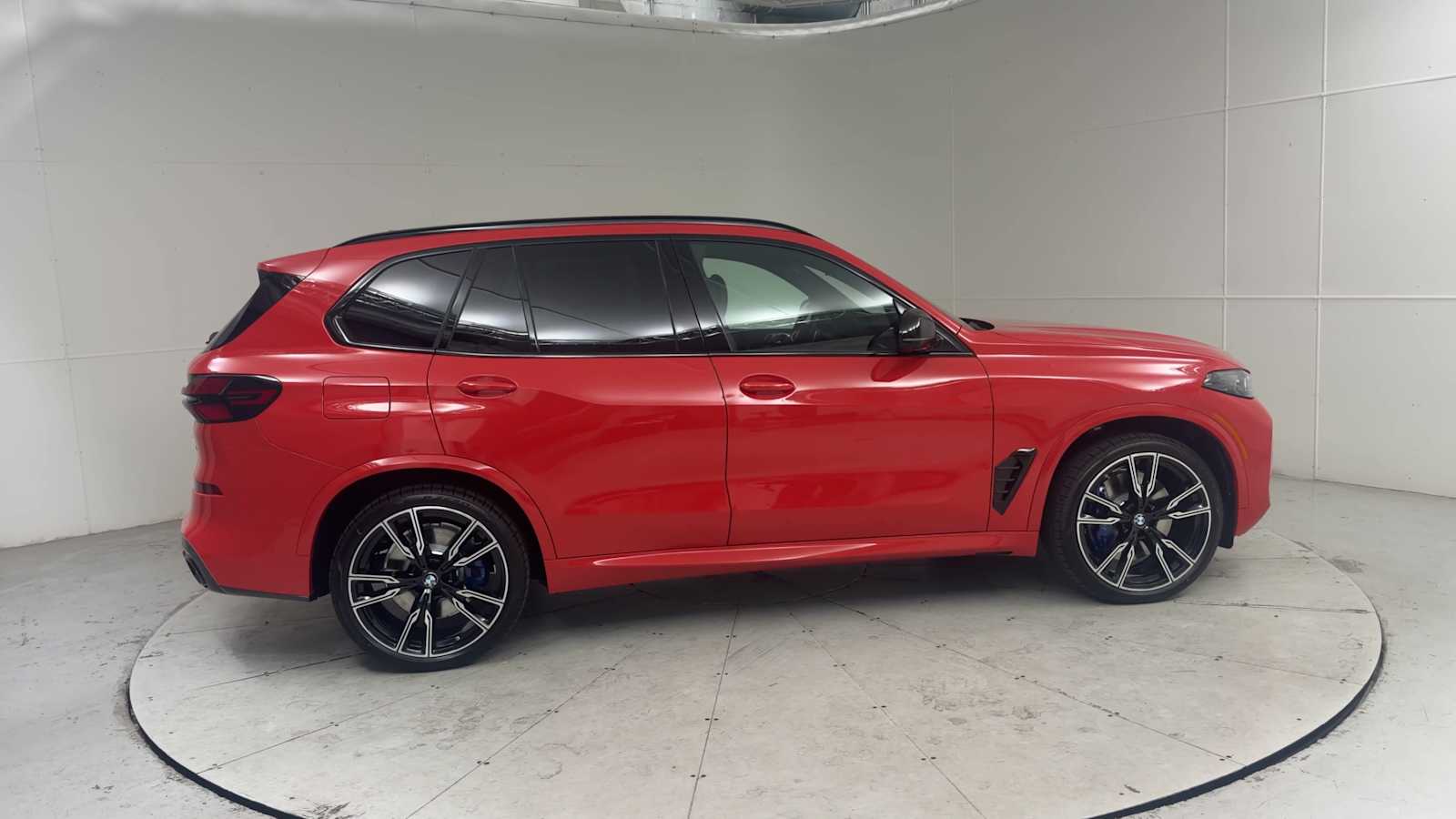 Thumbnail: 2026 BMW X5 - 9
