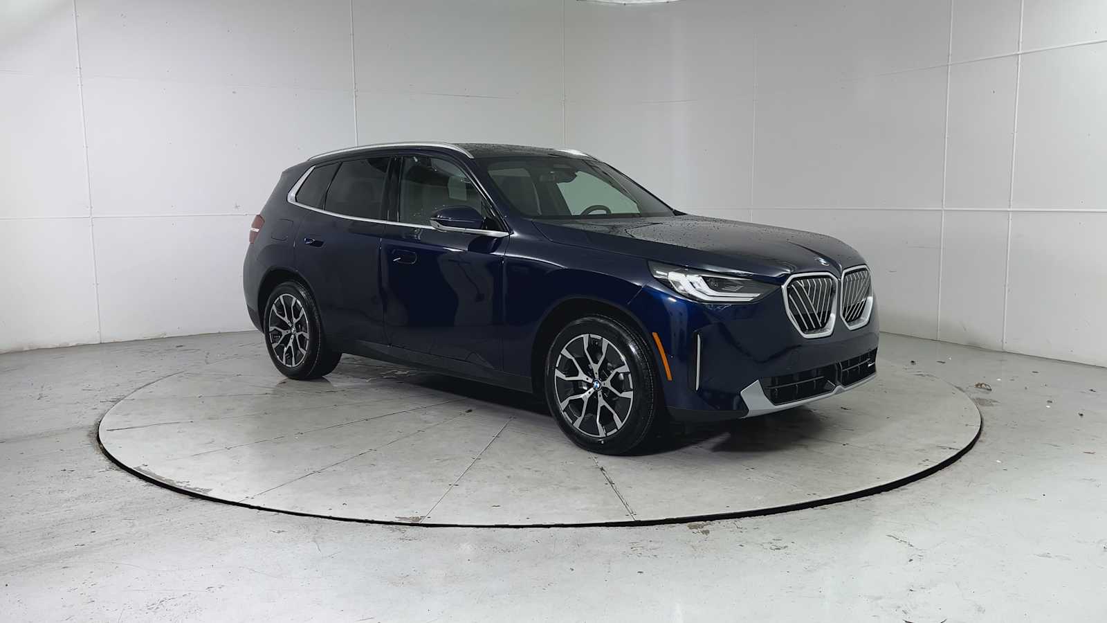 Thumbnail: 2026 BMW X3 - 8