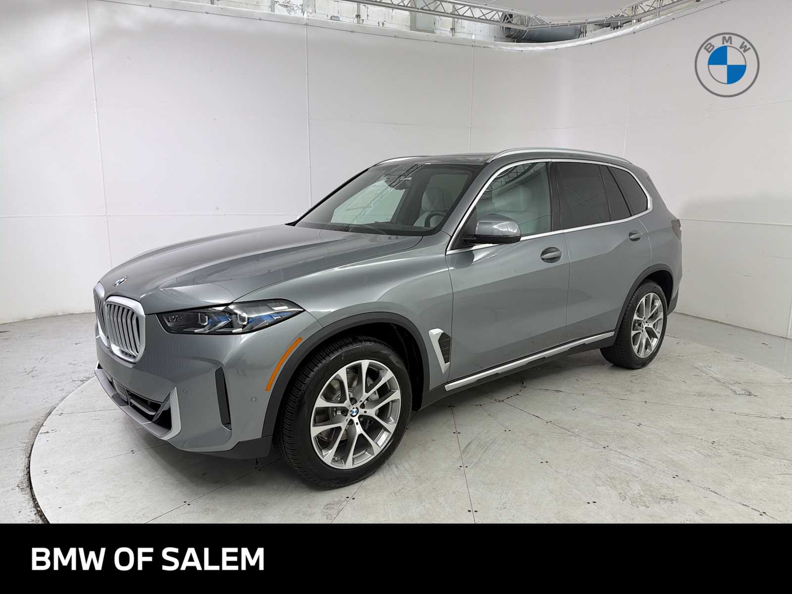 2026 BMW X5 xDrive40i's photo