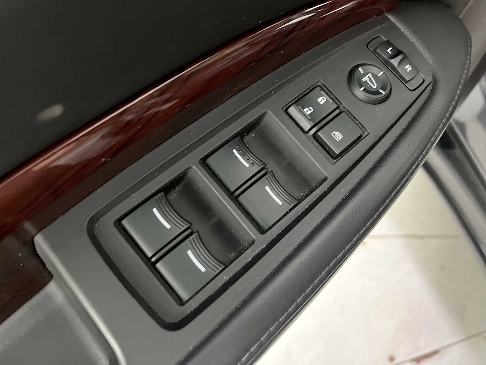 Thumbnail: 2016 Acura MDX - 15