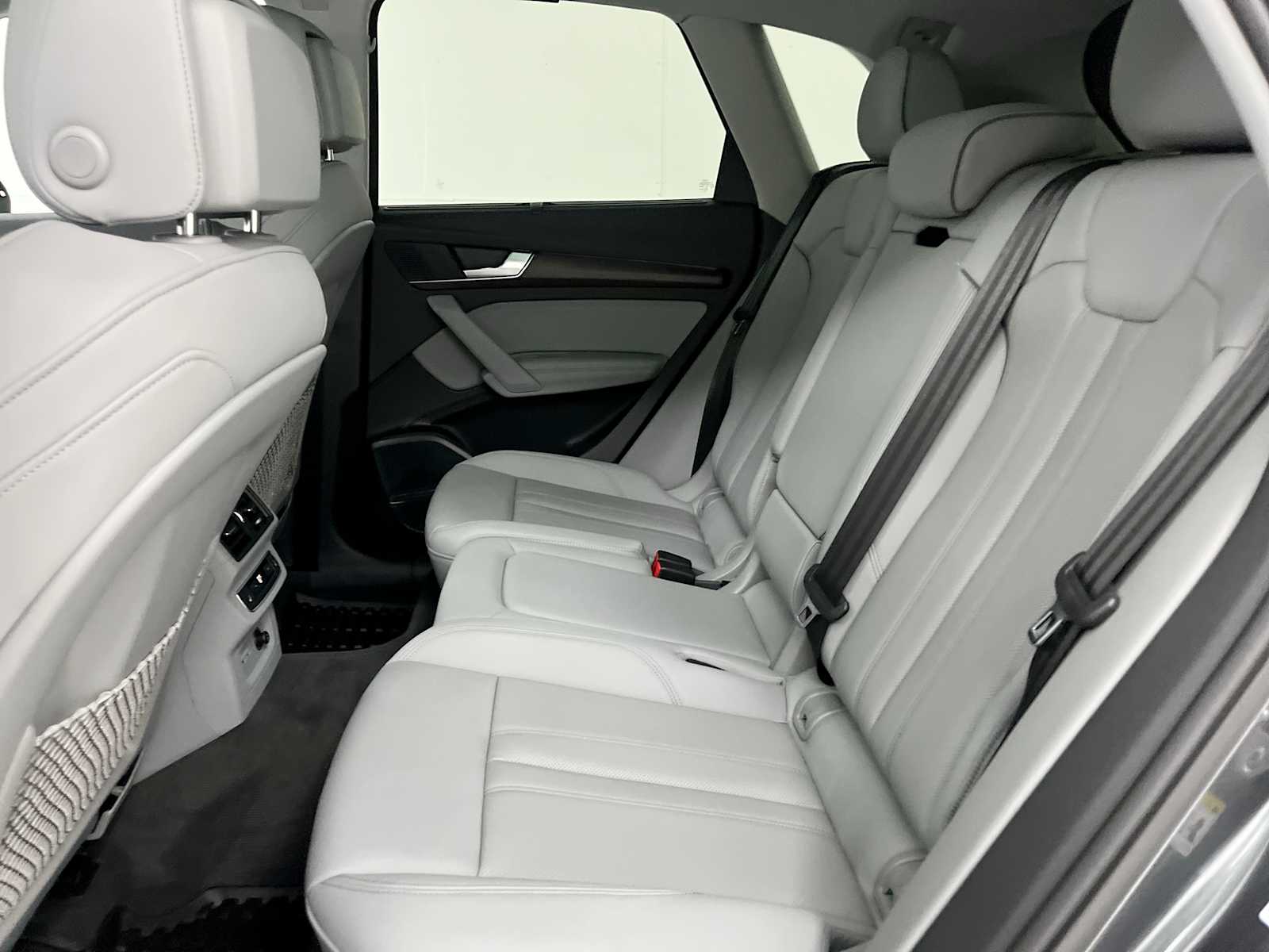 Thumbnail: 2023 Audi Q5 - 31