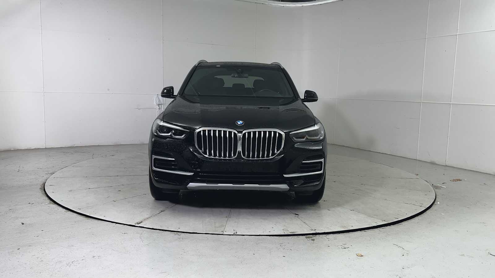 Thumbnail: 2023 BMW X5 - 7