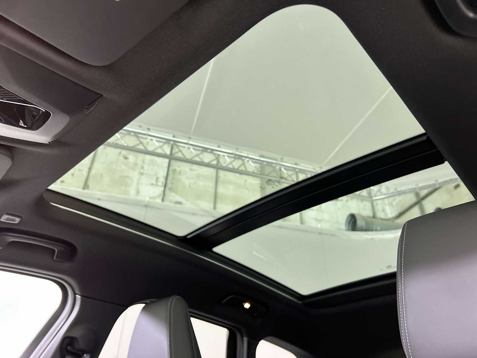 Thumbnail: 2026 BMW X1 - 16