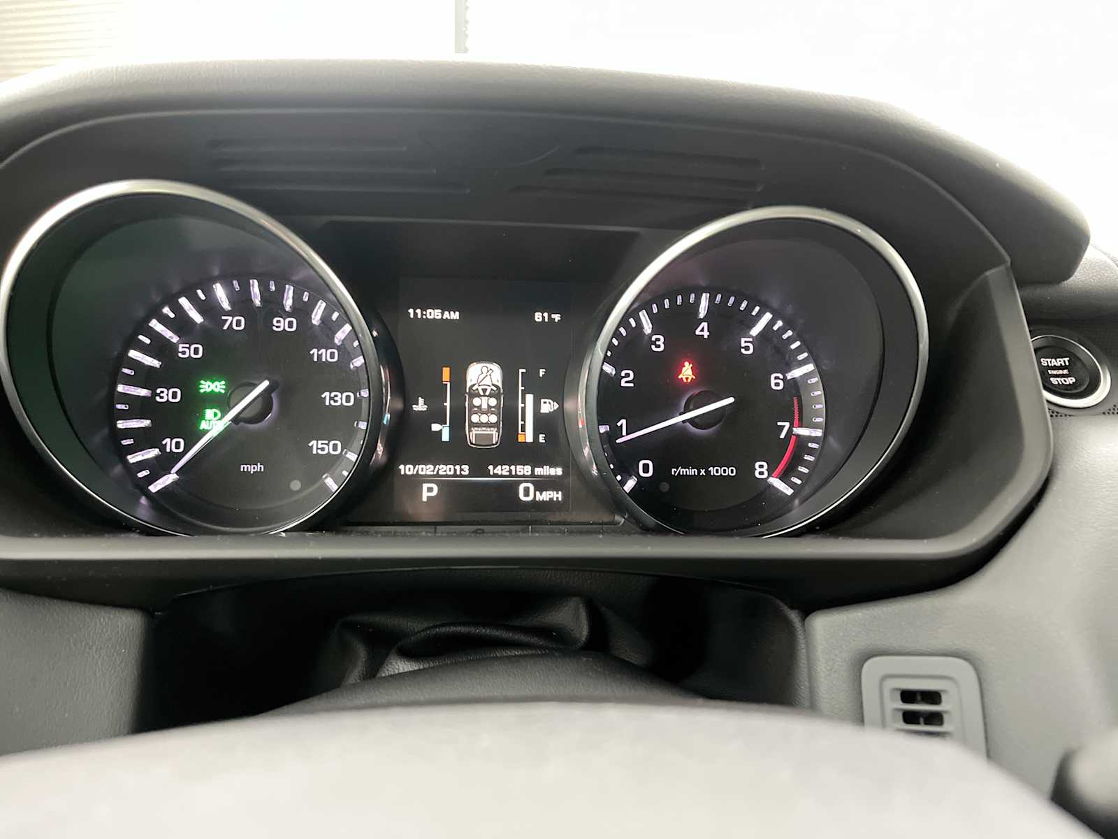 Thumbnail: 2015 Land Rover Range Rover Sport - 16