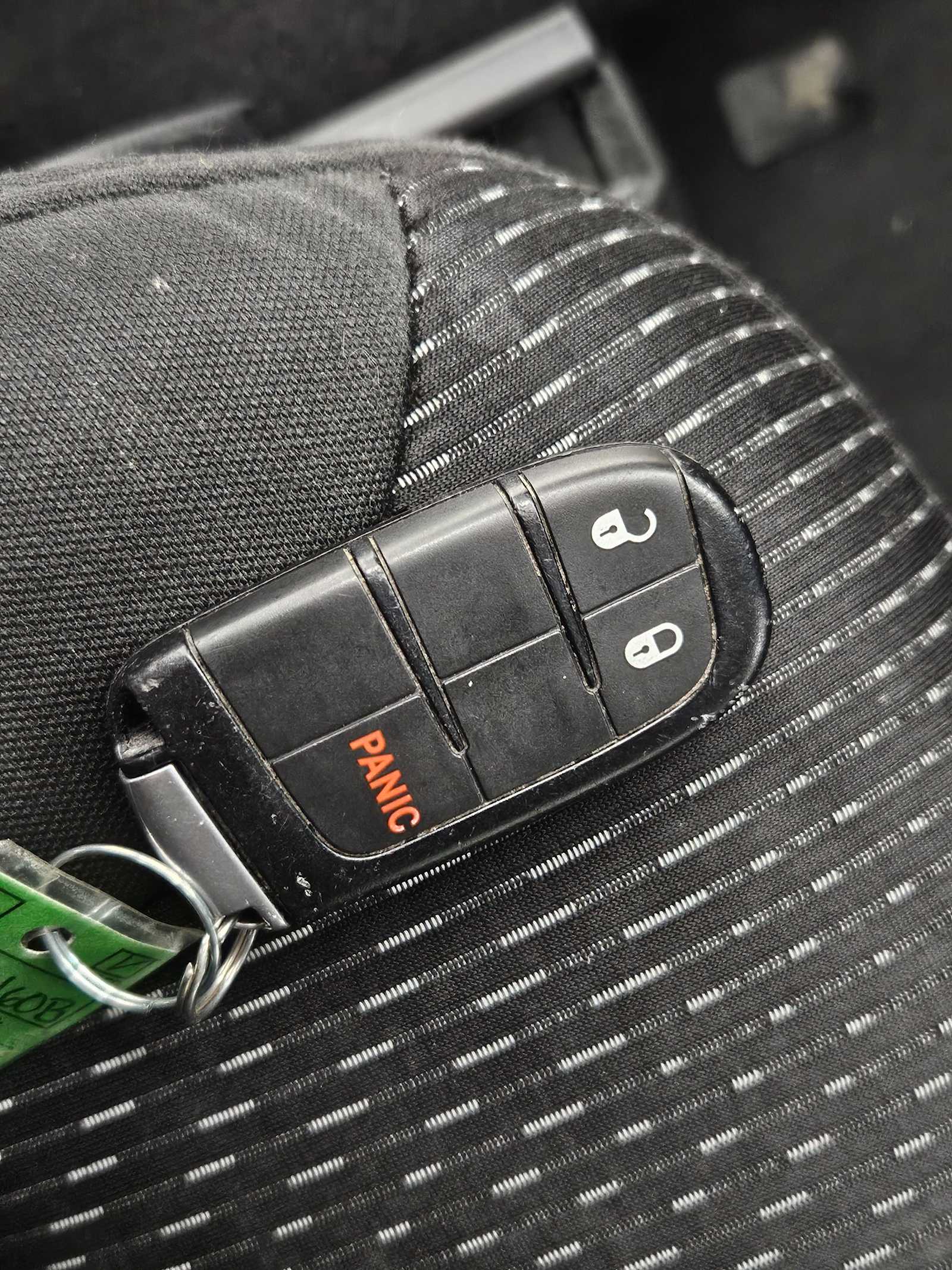 2018 Dodge Journey SXT 33