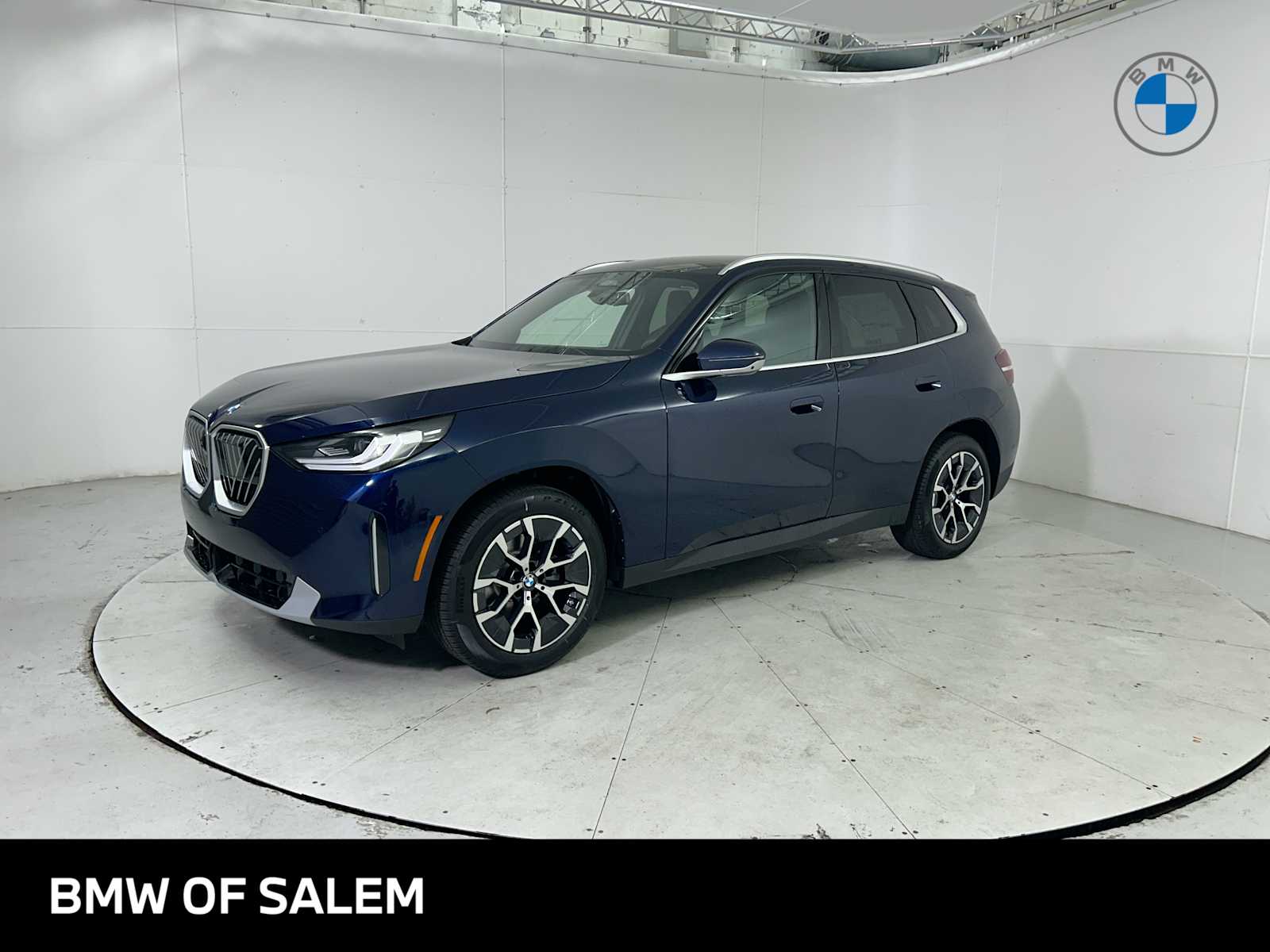 Thumbnail: 2026 BMW X3 - 1