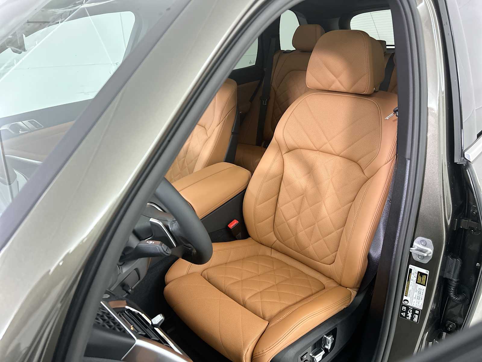 Thumbnail: 2026 BMW X5 - 13