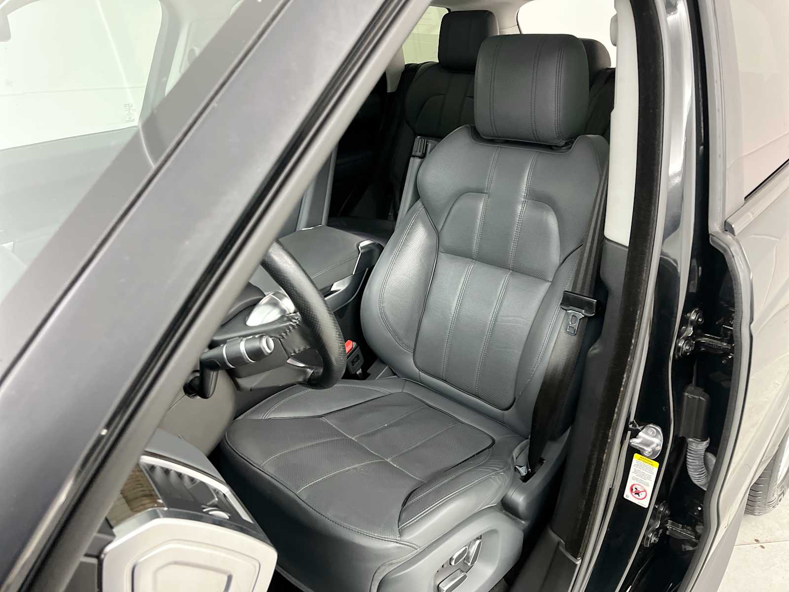 Thumbnail: 2015 Land Rover Range Rover Sport - 19