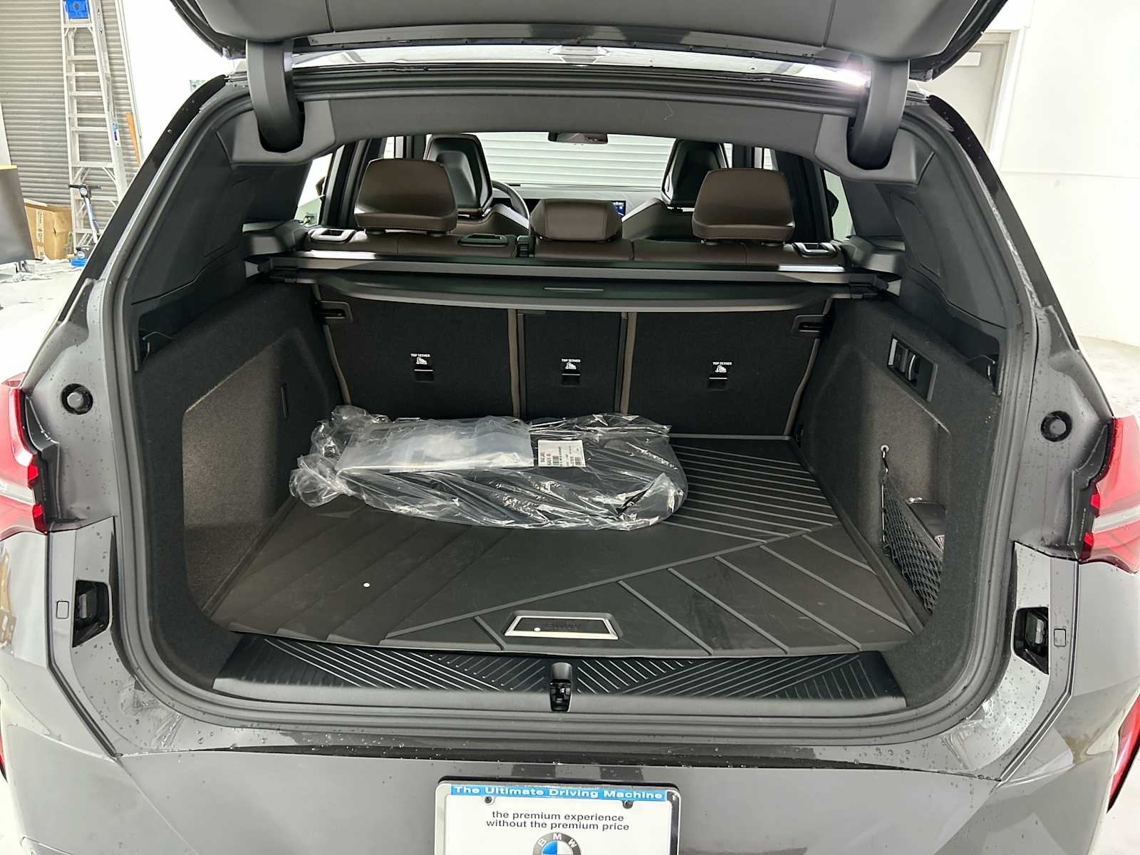 Thumbnail: 2025 BMW X3 - 21