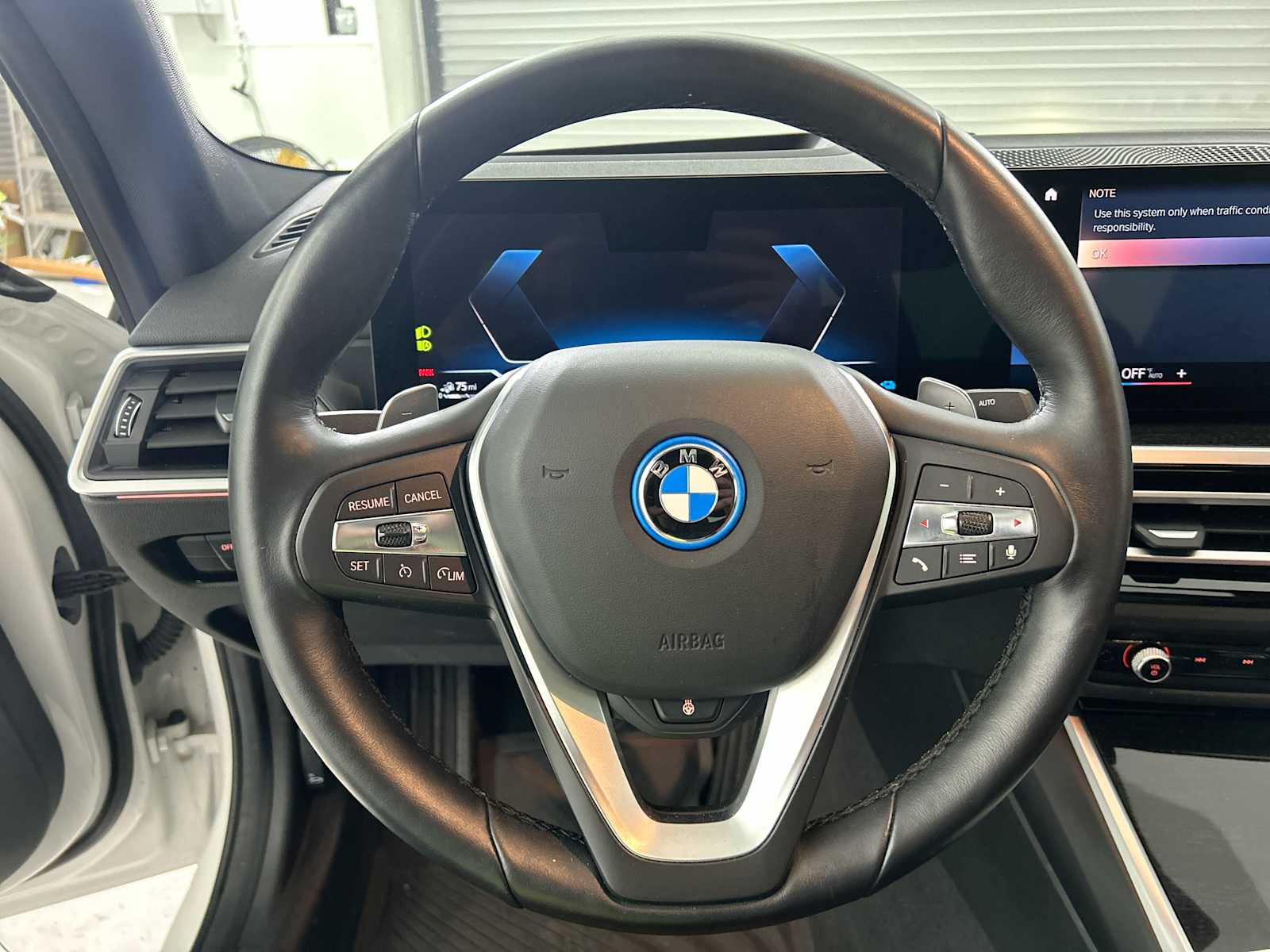 Thumbnail: 2023 BMW 3 Series - 11