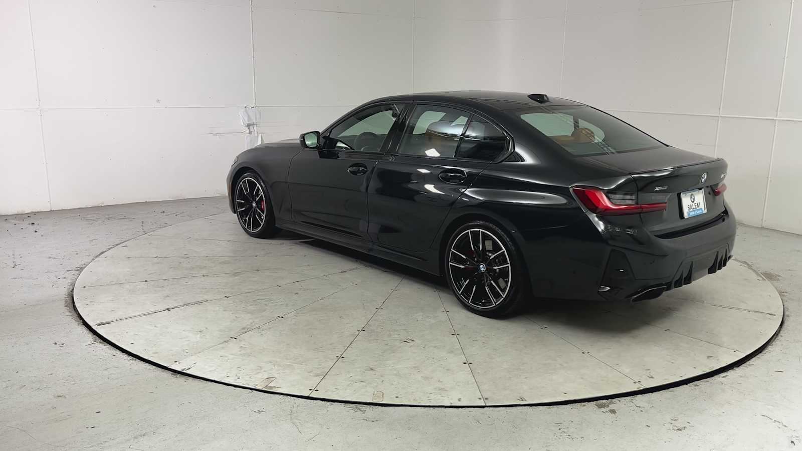 Thumbnail: 2026 BMW 3 Series - 3