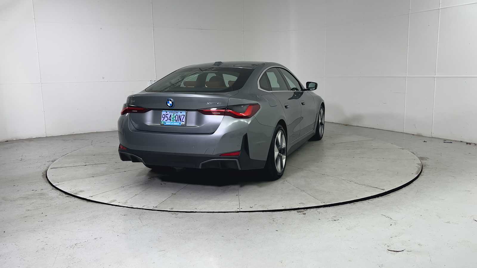 Thumbnail: 2025 BMW i4 - 2