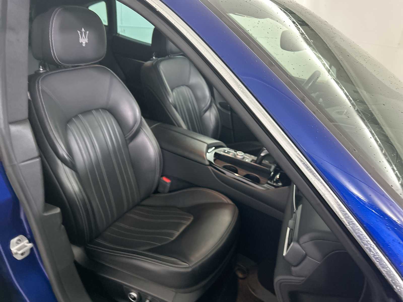 Thumbnail: 2021 Maserati Levante - 26