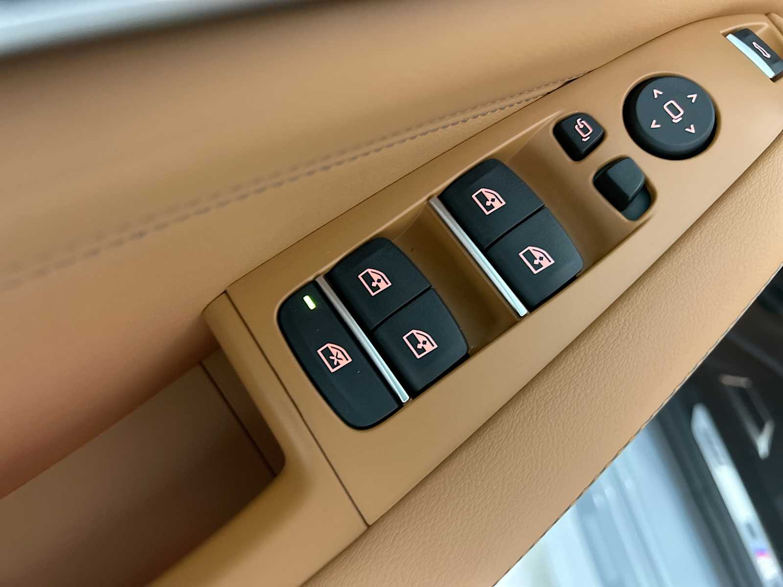 Thumbnail: 2026 BMW X5 - 15