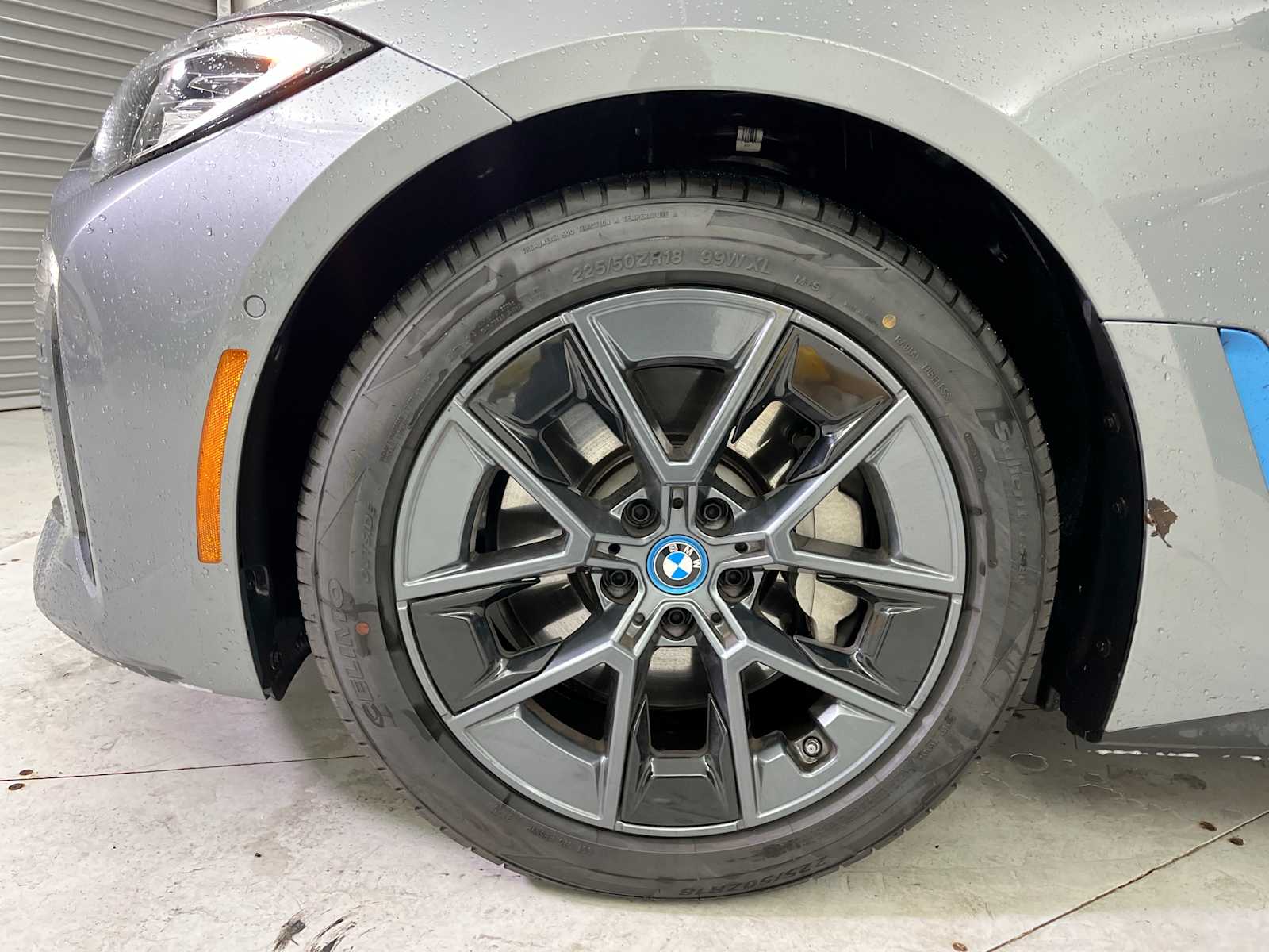 Thumbnail: 2024 BMW i4 - 25