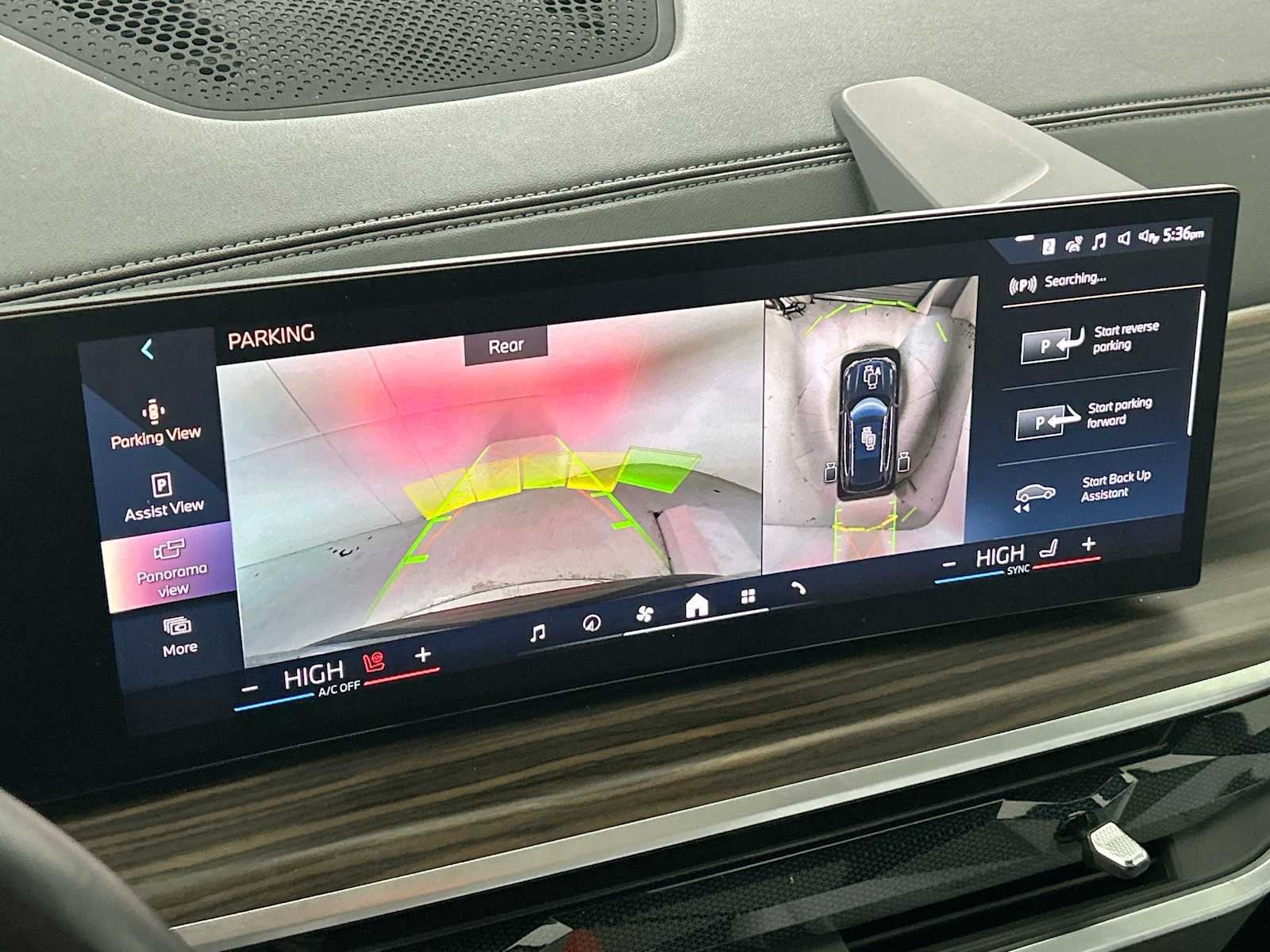 Thumbnail: 2024 BMW X5 - 24