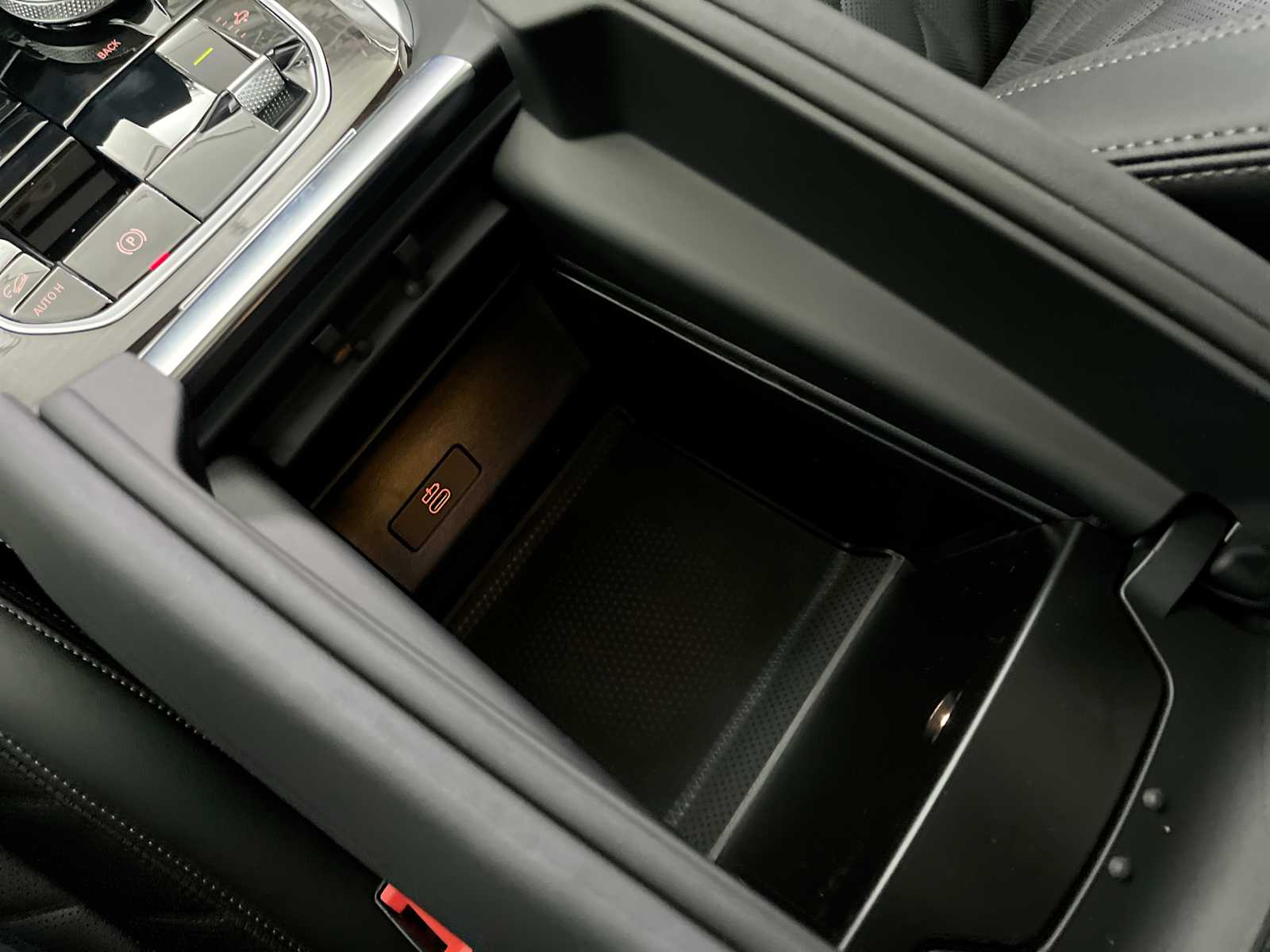 Thumbnail: 2026 BMW X5 - 23