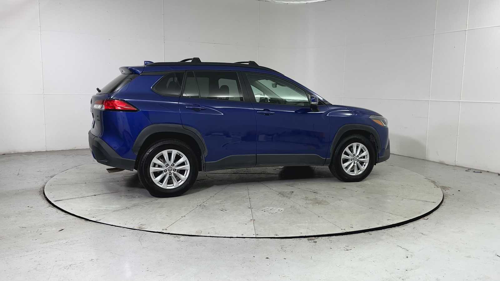 Thumbnail: 2024 Toyota Corolla Cross - 9