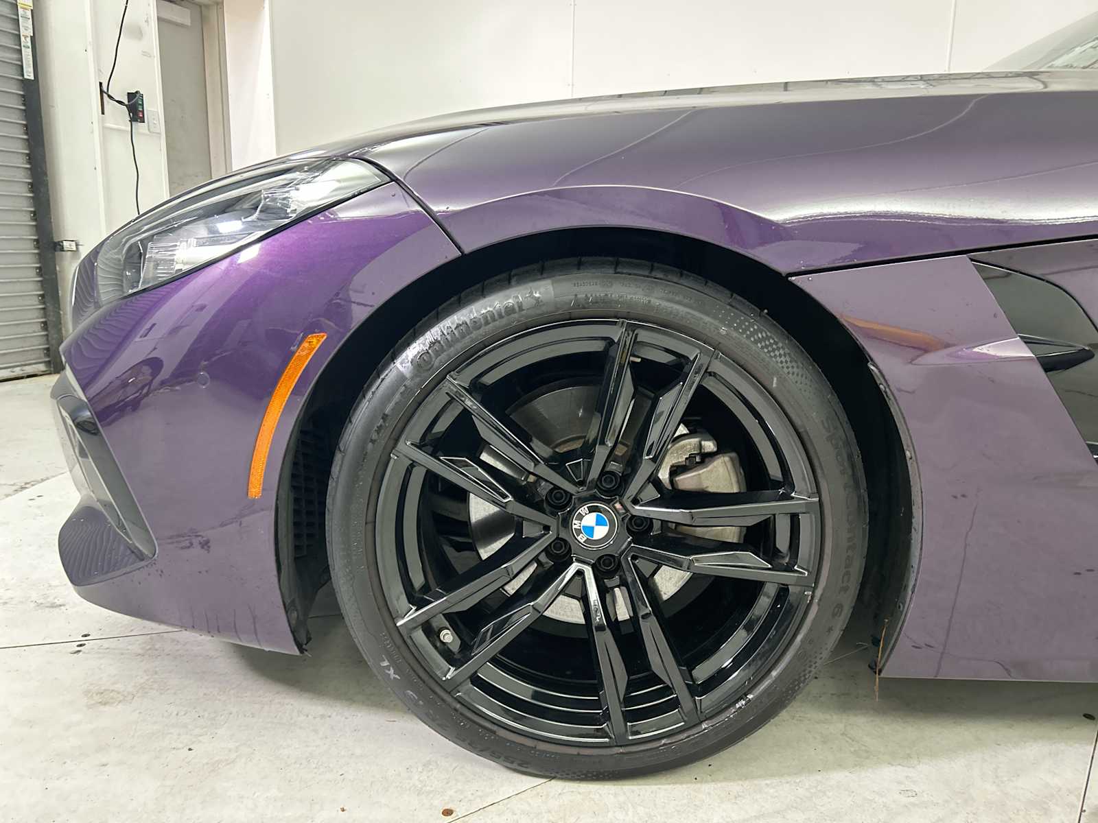 Thumbnail: 2023 BMW Z4 - 18