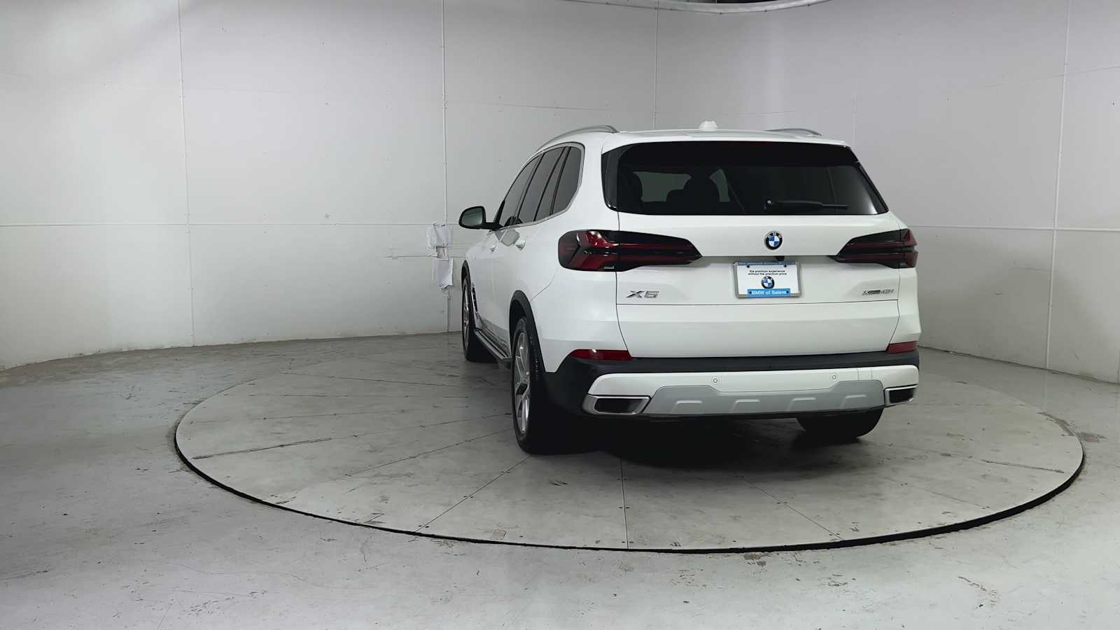 2025 Bmw X5 xDrive40i photo 3