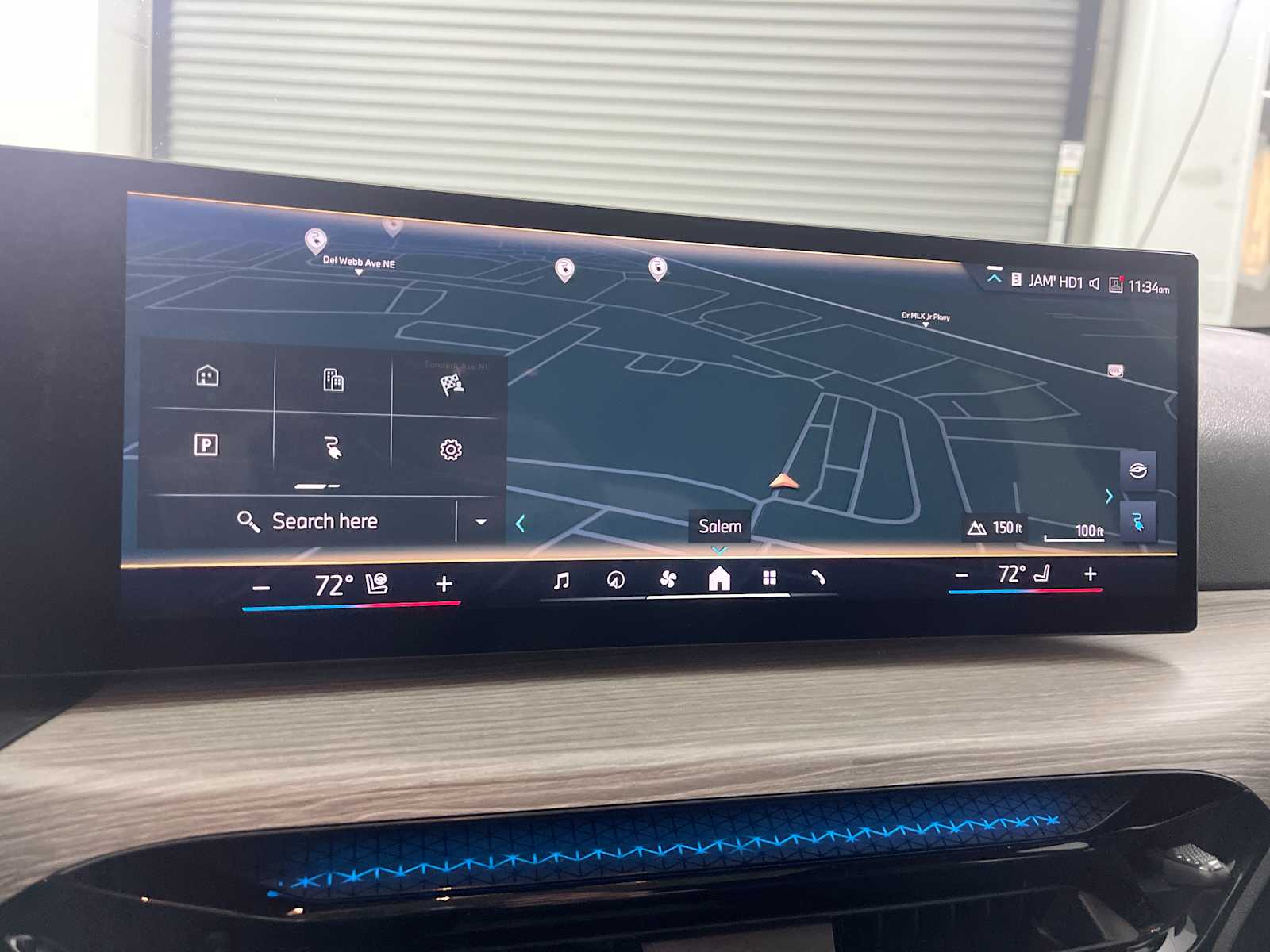 Thumbnail: 2025 BMW i4 - 20