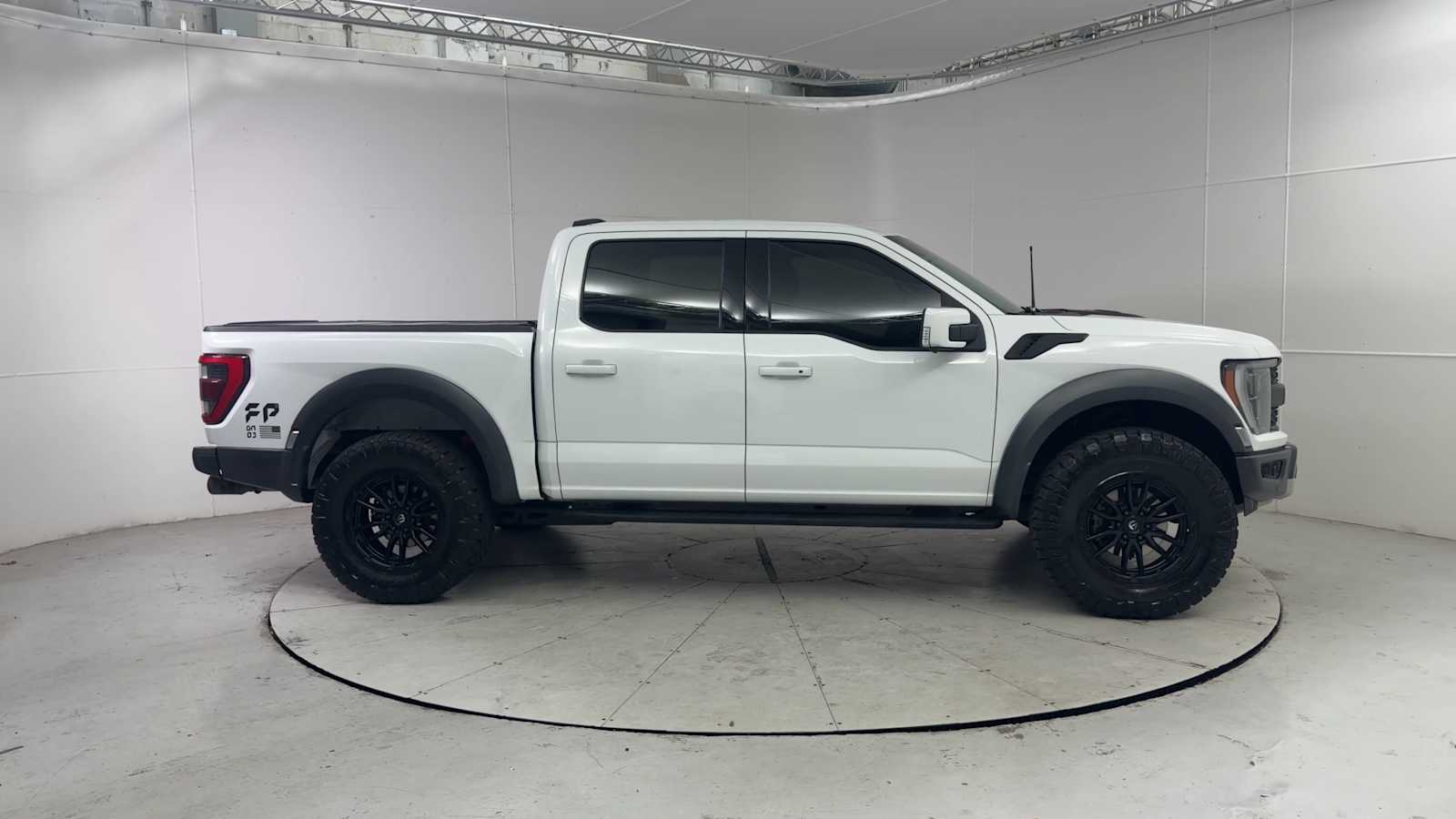 Thumbnail: 2022 Ford F-150 - 9