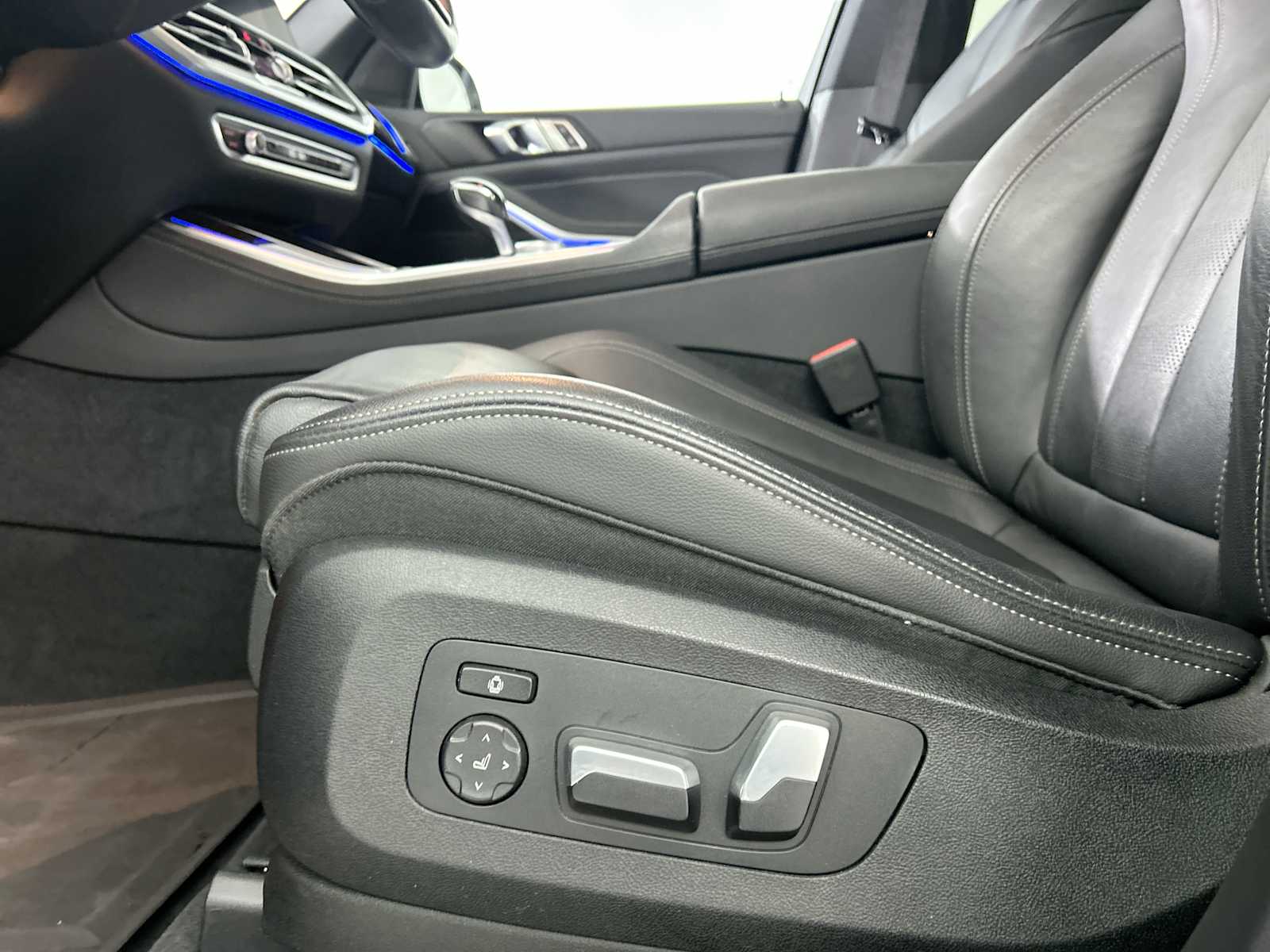 Thumbnail: 2019 BMW X5 - 14