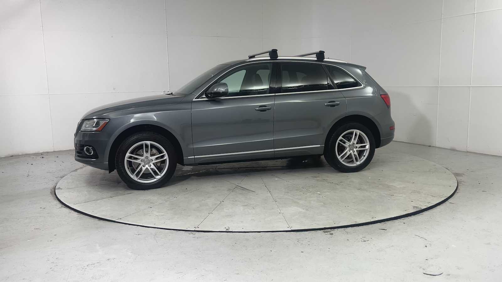 Thumbnail: 2016 Audi Q5 - 5