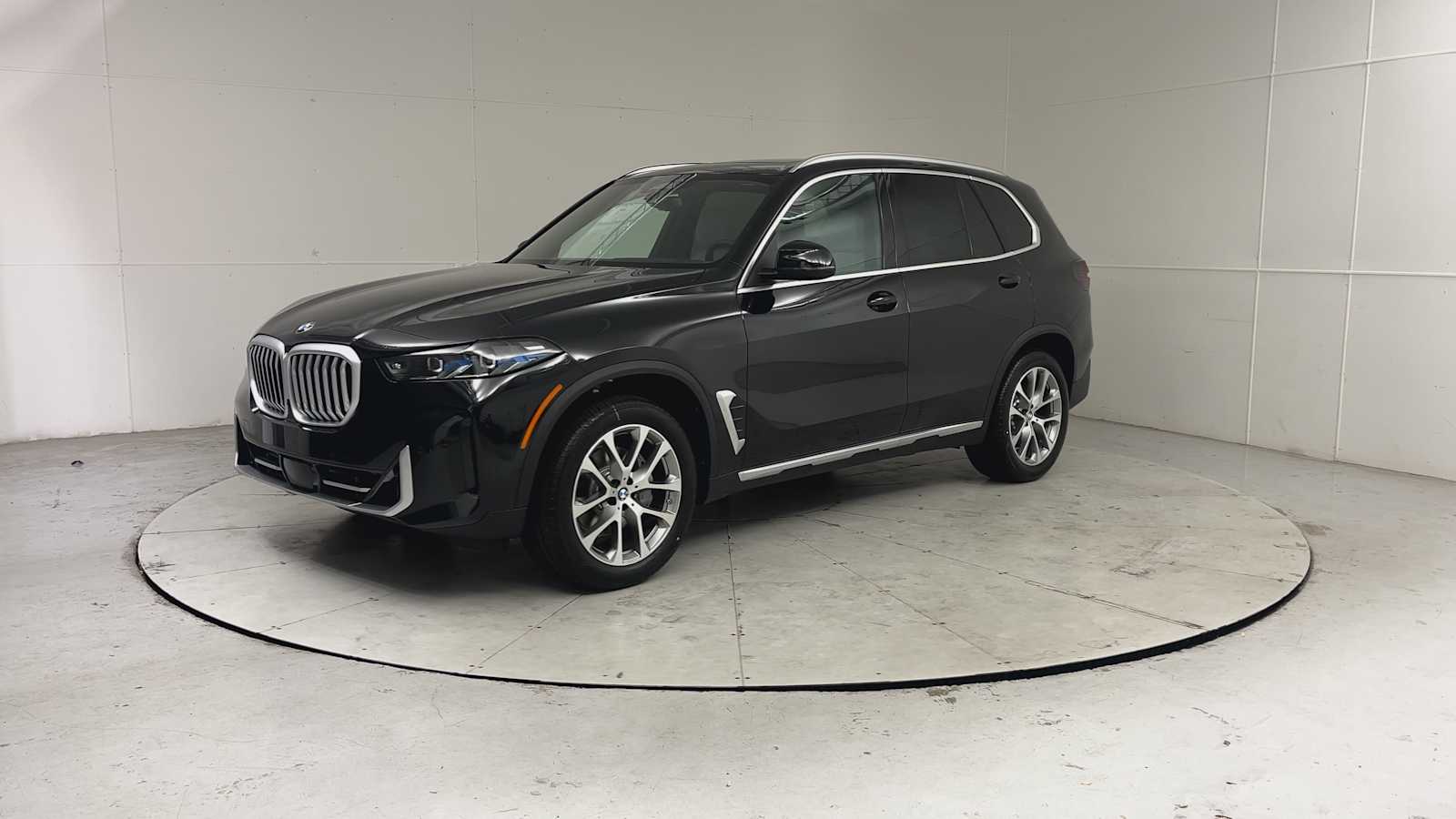 Thumbnail: 2026 BMW X5 - 6