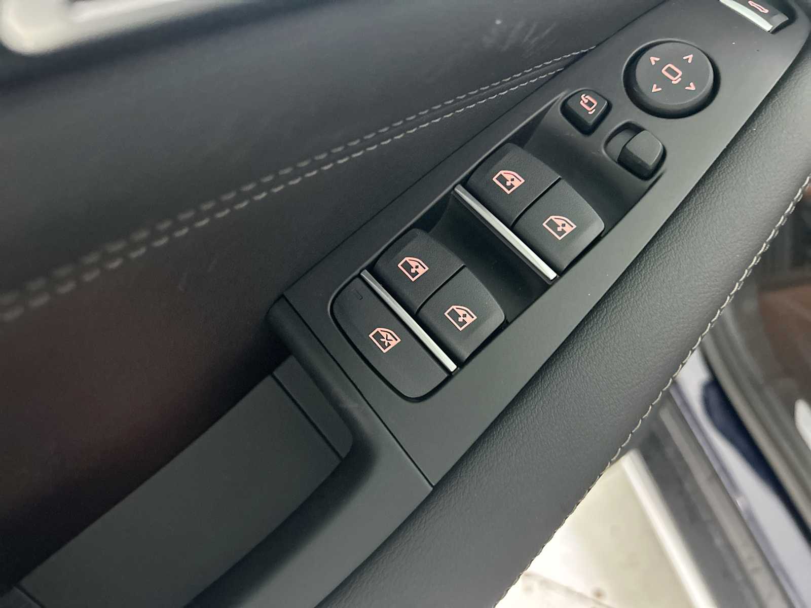 2026 BMW X5 50e - Photo 15