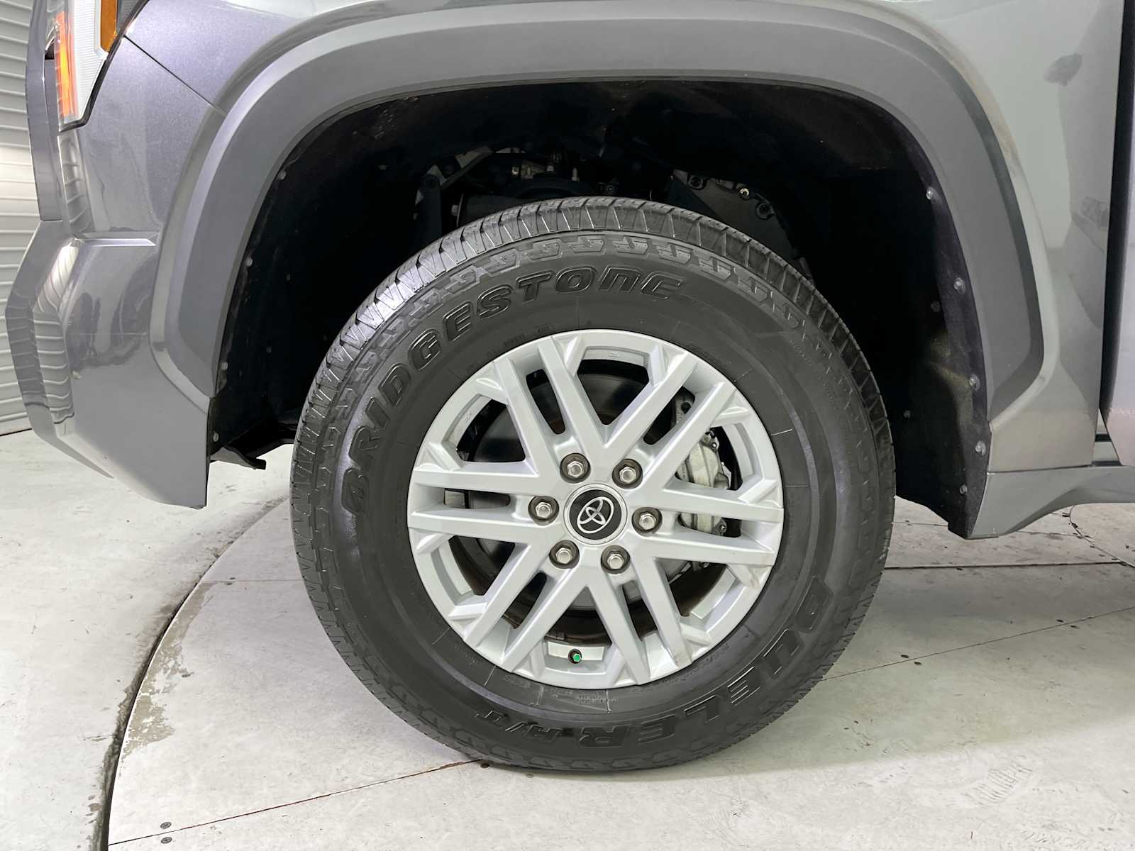 Thumbnail: 2023 Toyota Tundra - 18