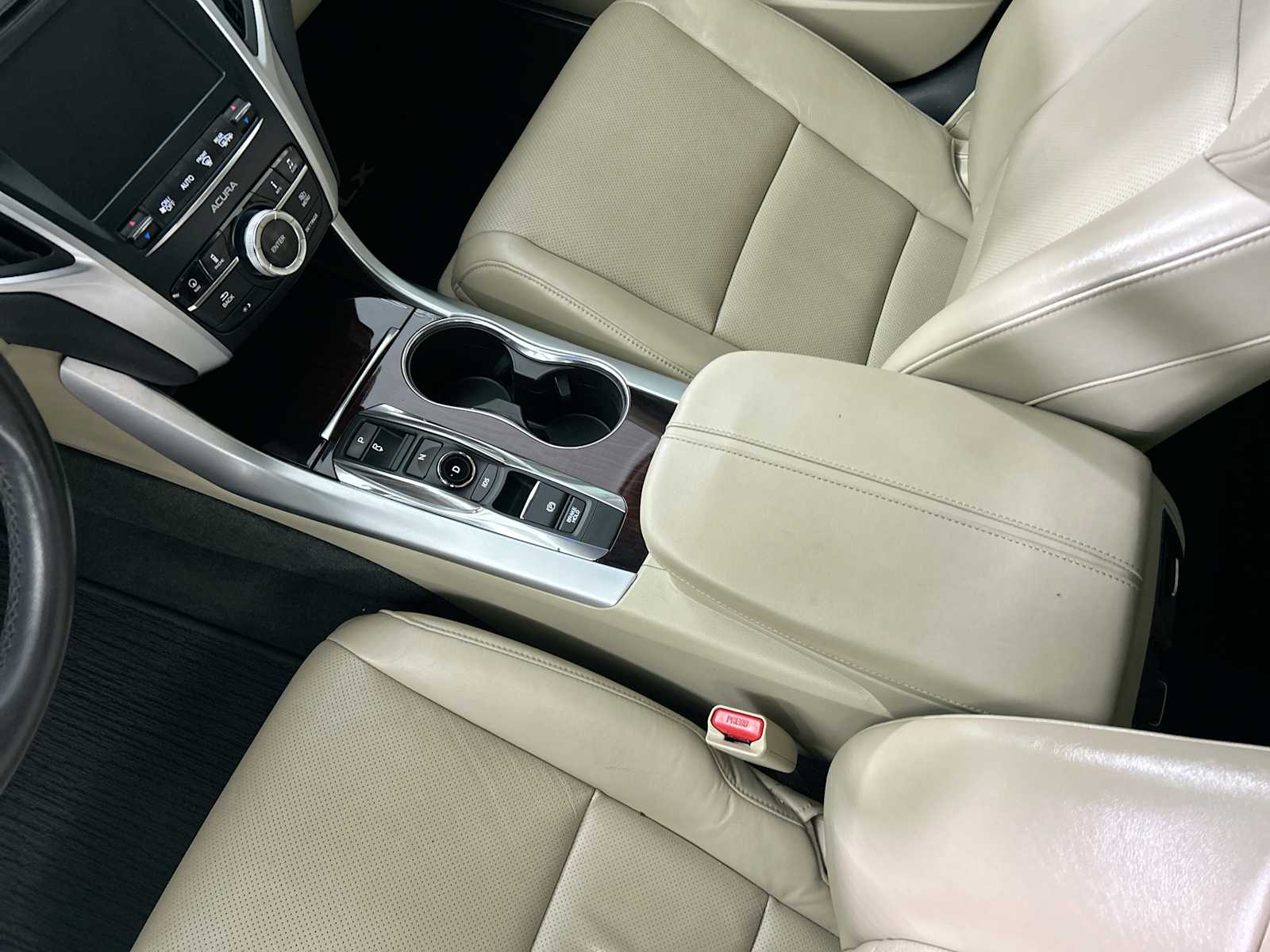 Thumbnail: 2016 Acura TLX - 22