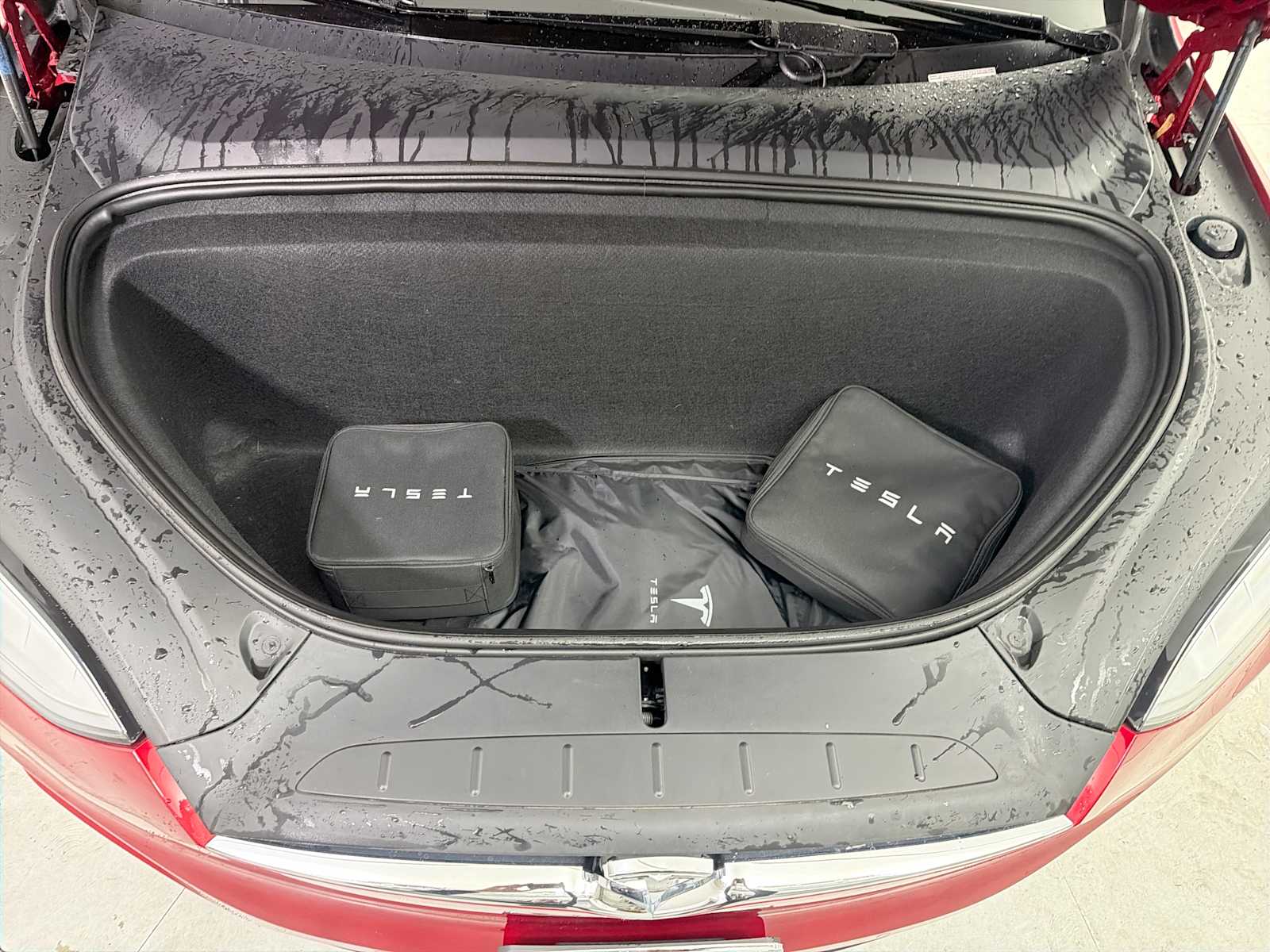 Thumbnail: 2020 Tesla Model X - 17