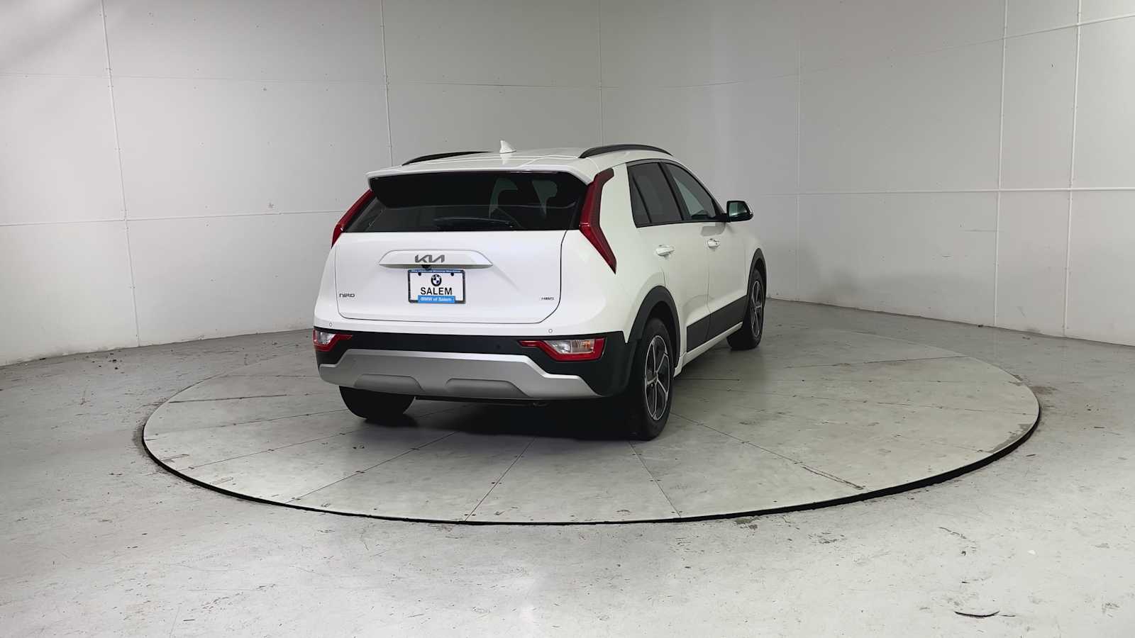 Thumbnail: 2025 Kia Niro - 2